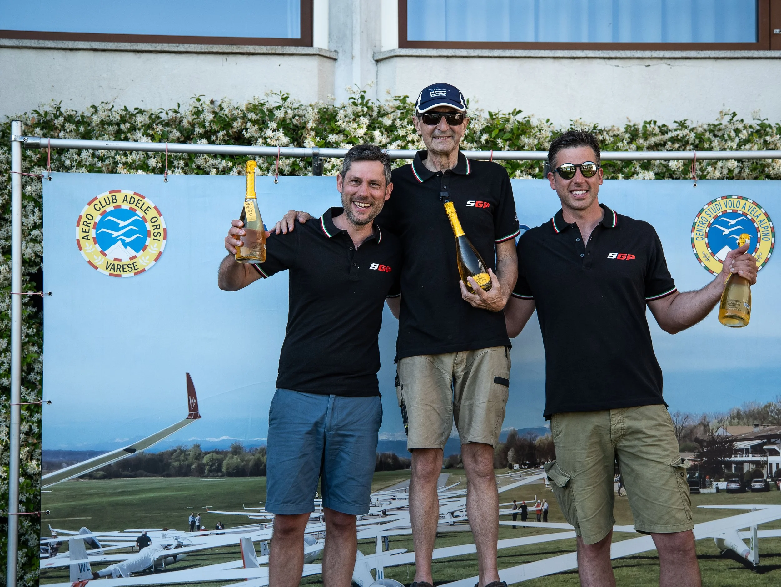 D1_R1_Podium-16.jpg