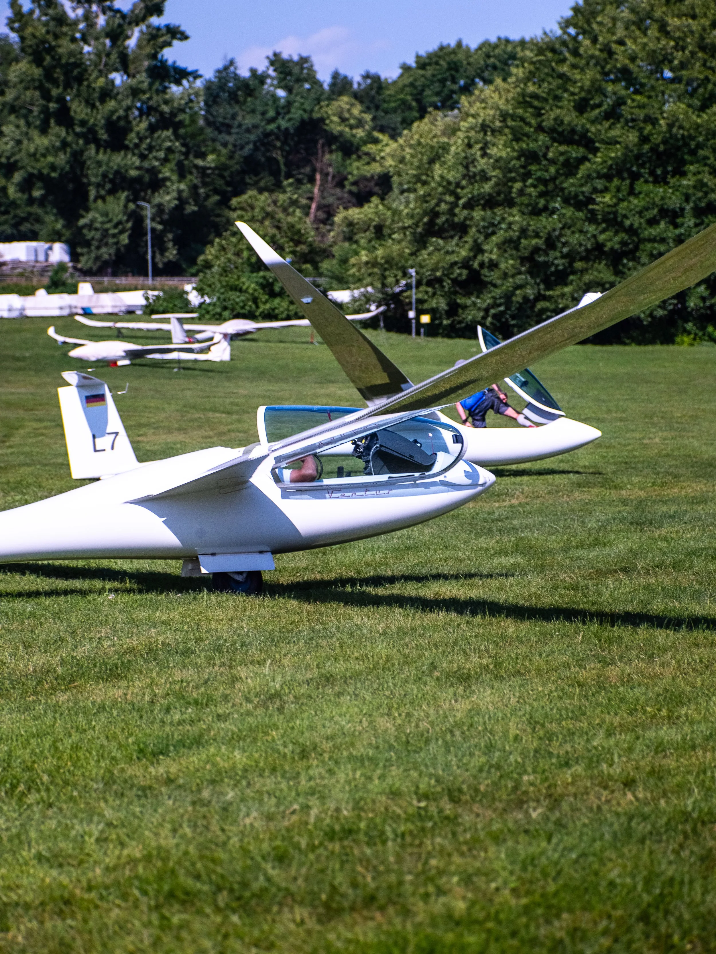 D5-R3_landing -08.jpg