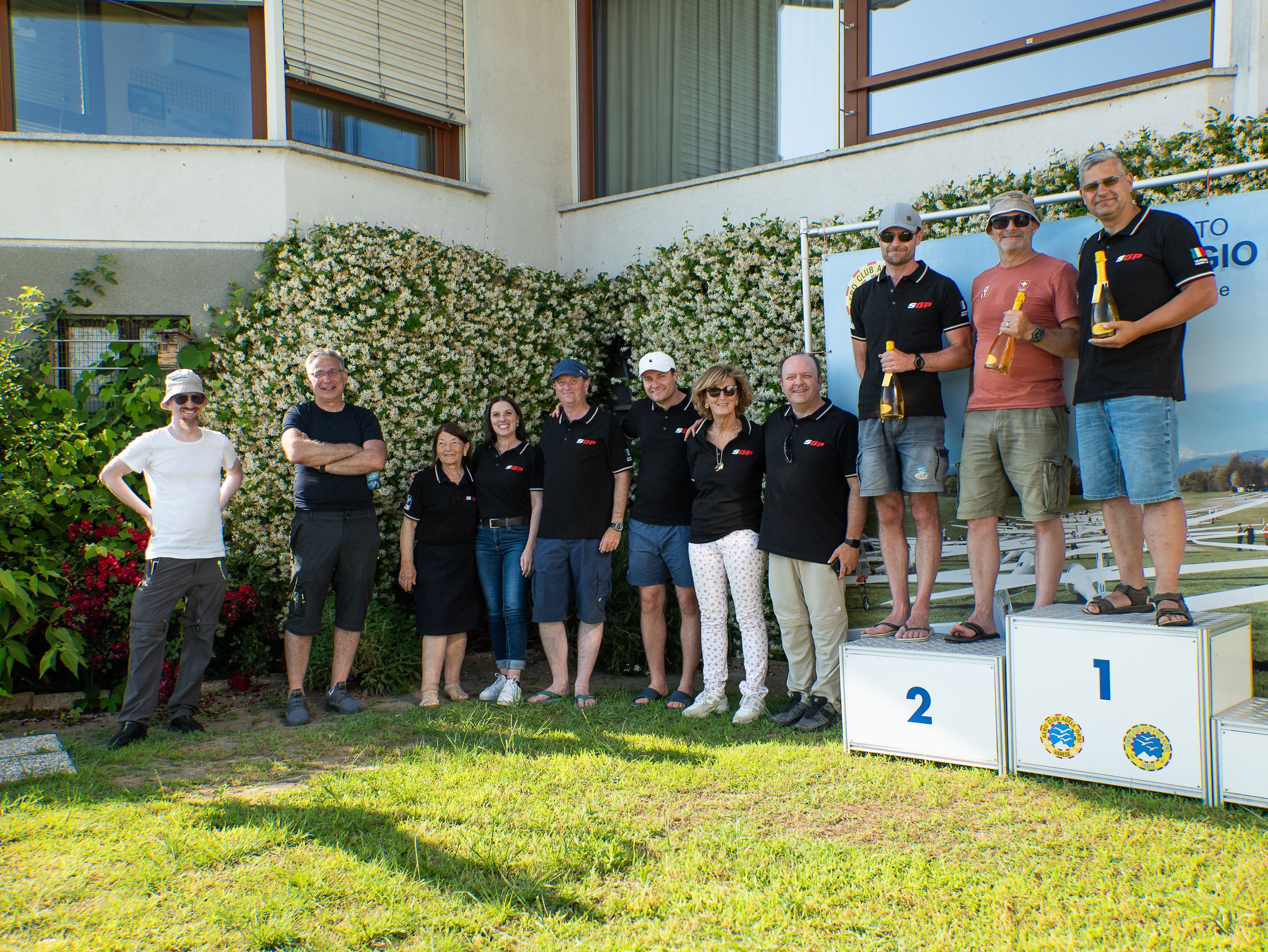 D6-R4-PODIUM-16.jpg