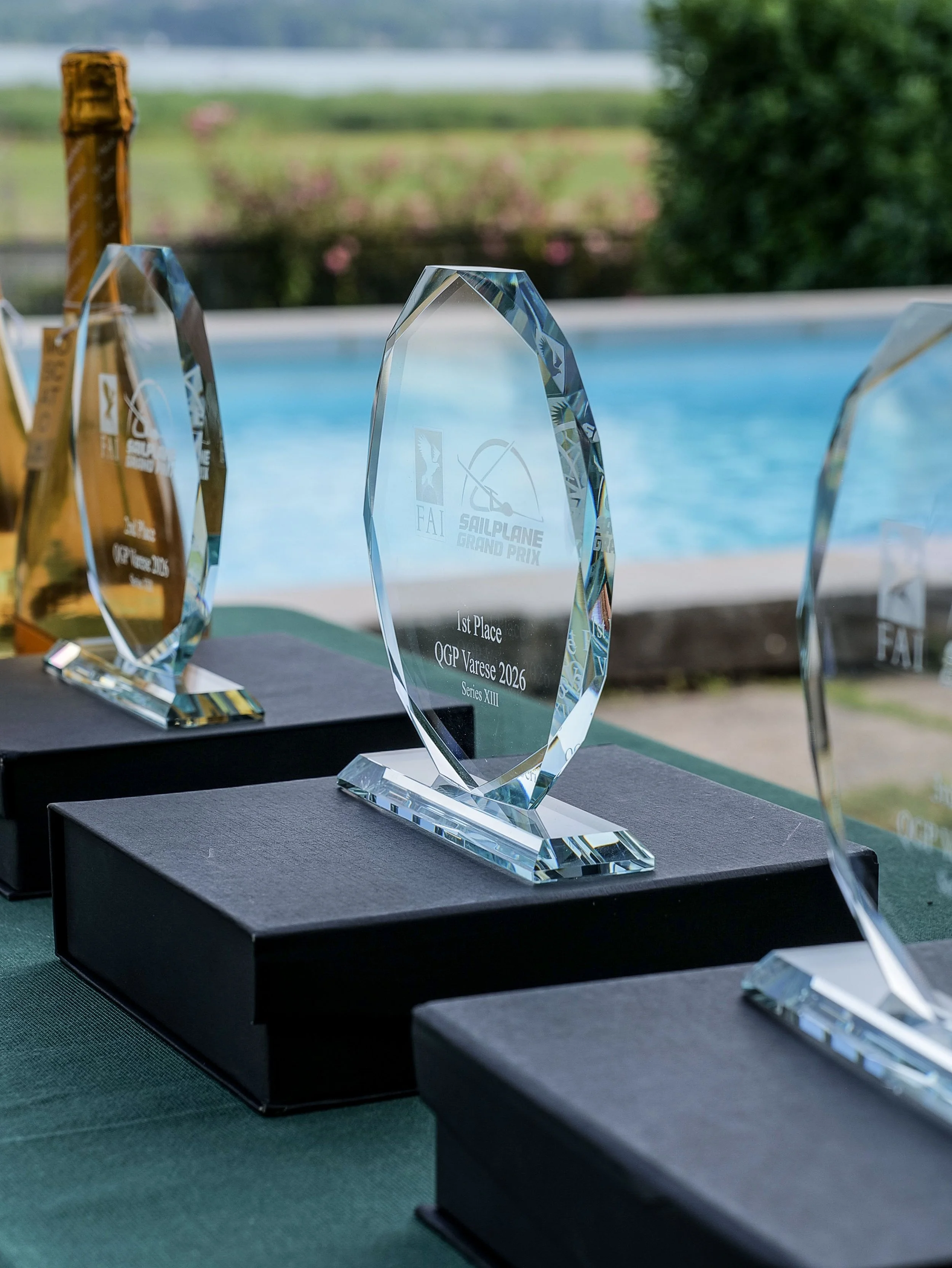 D7-R5-PODIUM-18.jpg