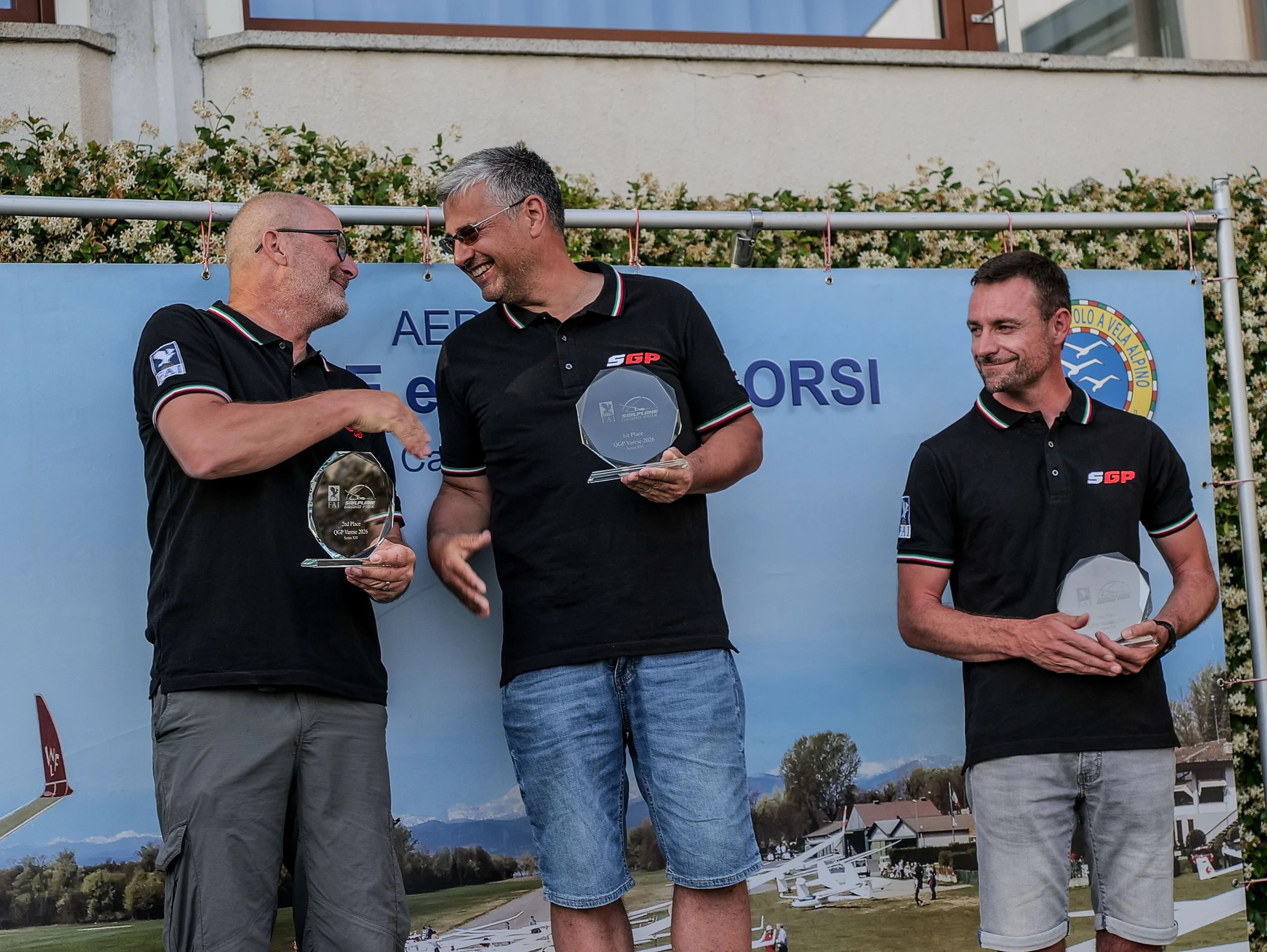D7-R5-PODIUM-81.jpg