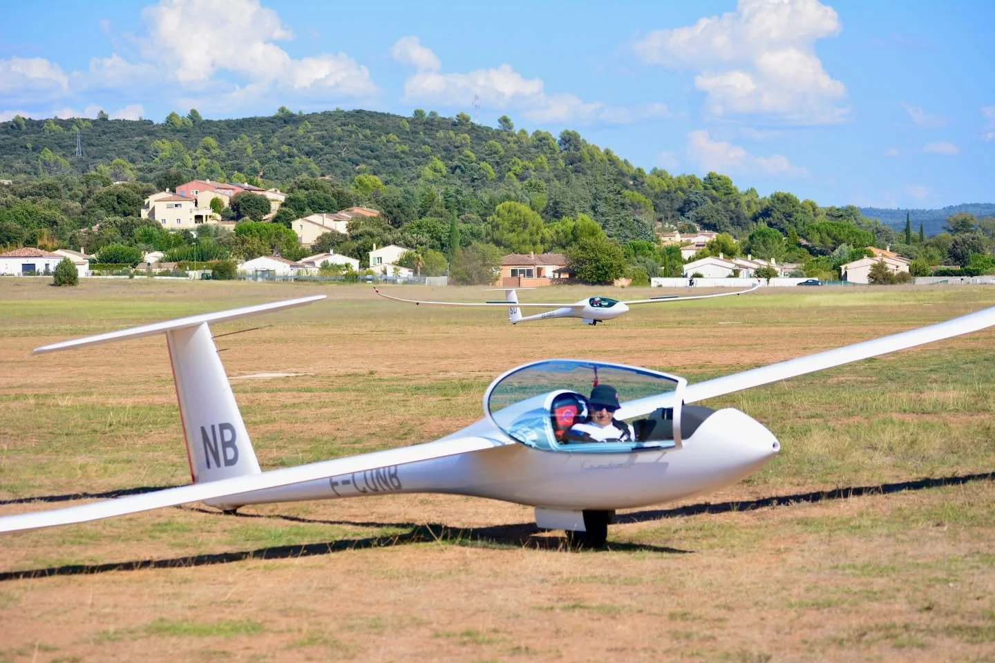 Drama in Vinon: Didier Hauss Claims Race 2 Victory After Unexpected Airspace Infringement