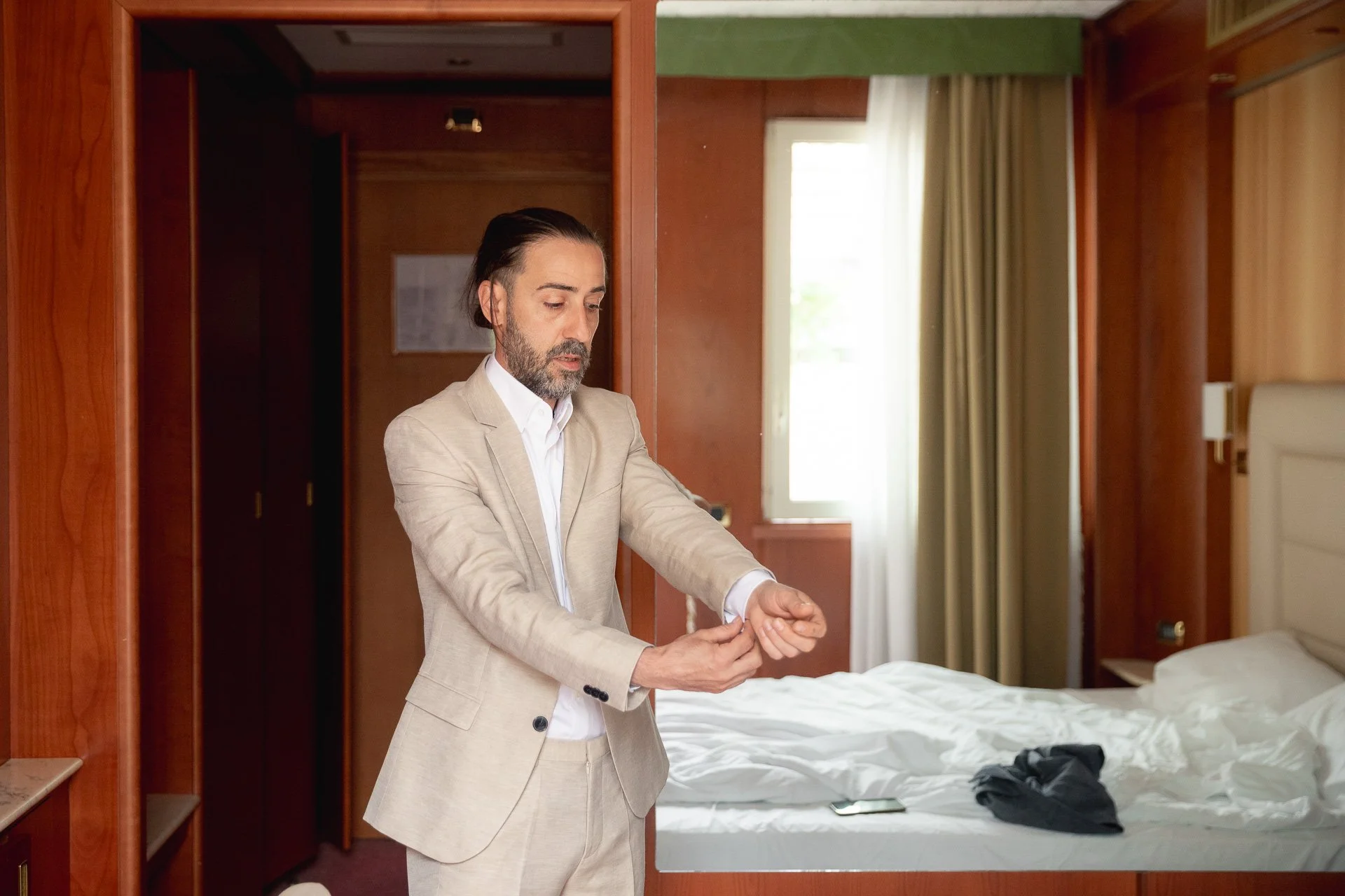 Georgiana & Bogdan Wedding-11.jpg