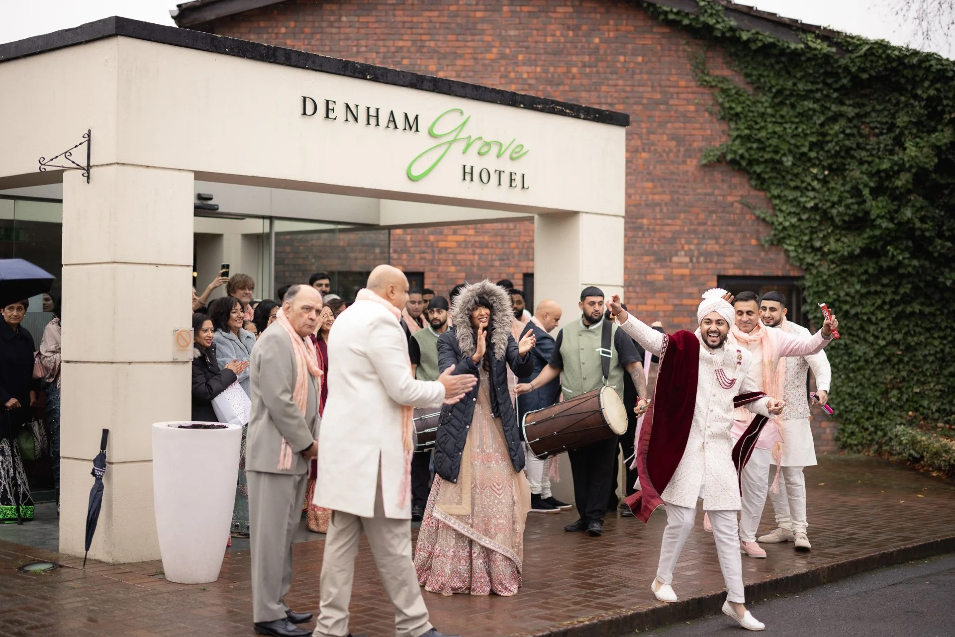 Asian Wedding London Wedding Photographer Gaurav & Karishma-12.jpg