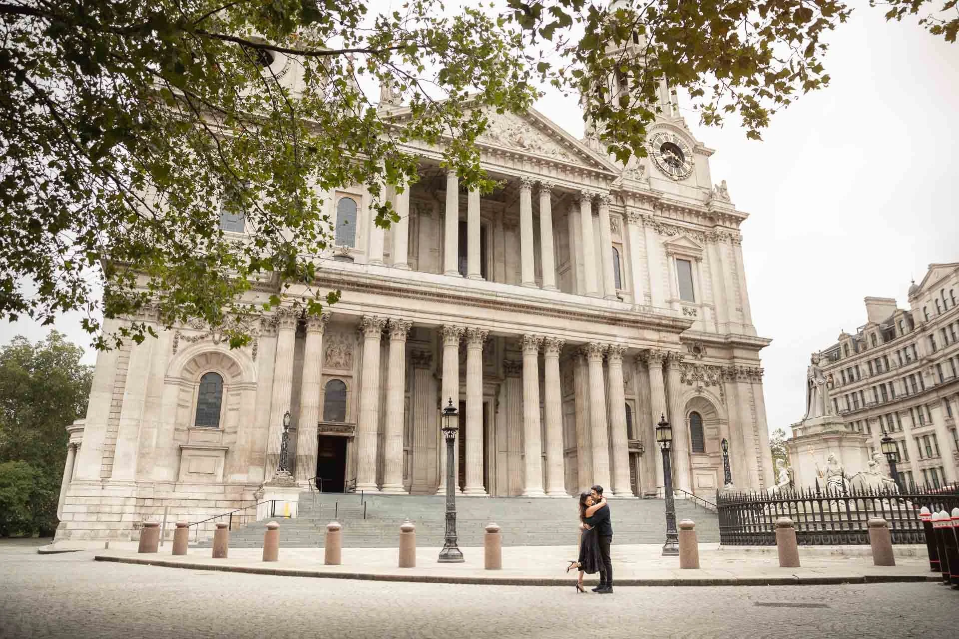 London Engagement Photoshoot by Florian Weddings_A&R-10.jpg