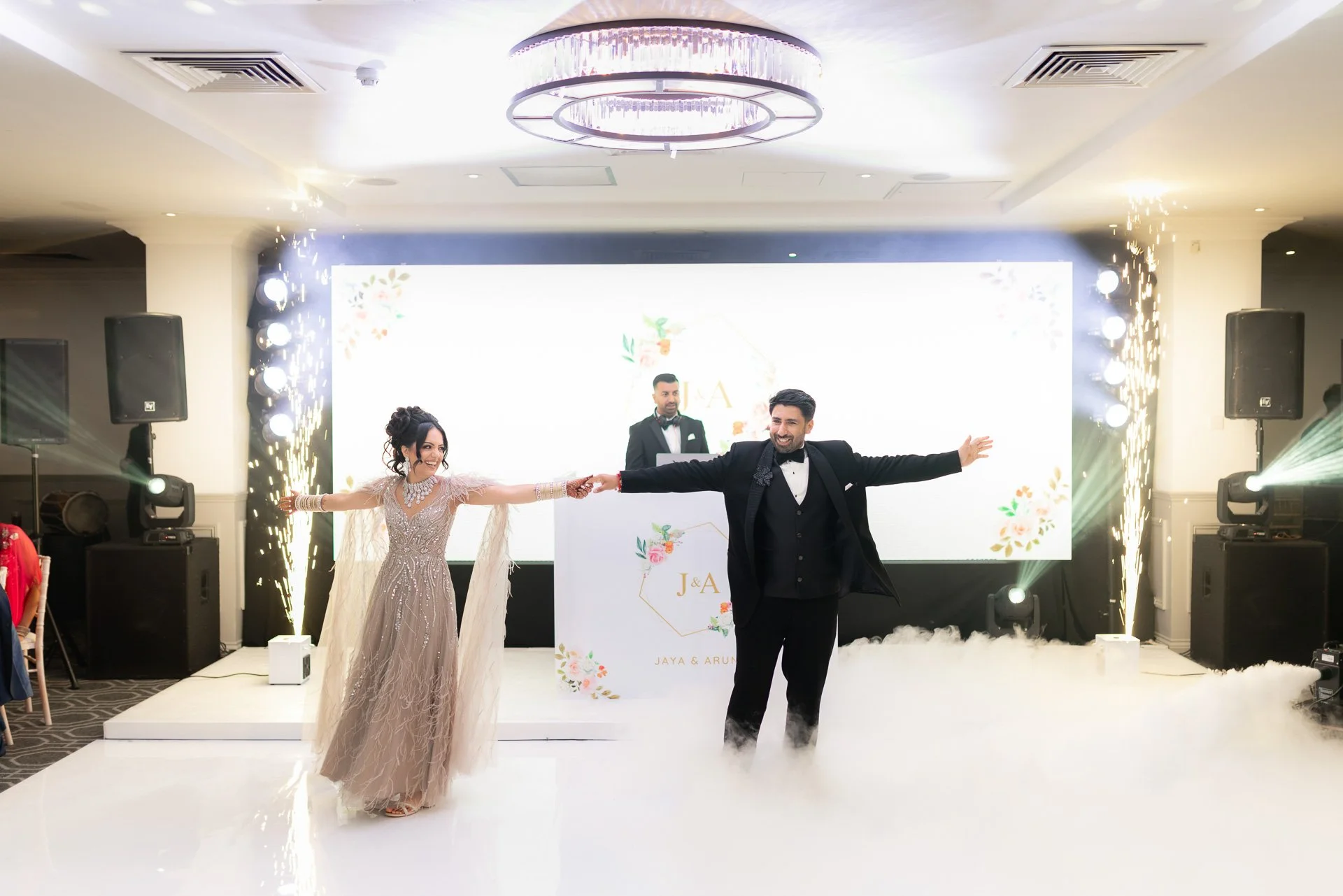Jaya & Arun Indian Wedding-1449.jpg