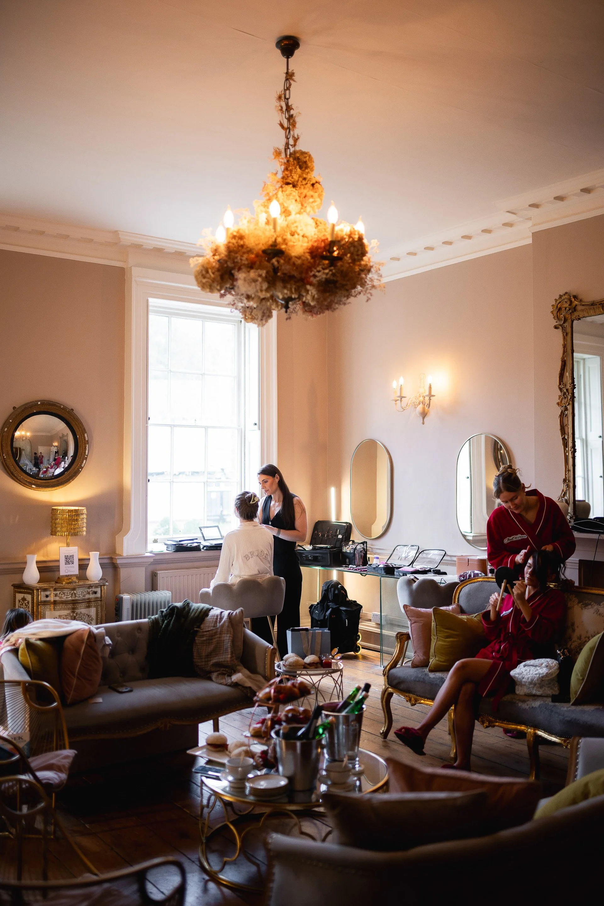 London Wedding Photographer_The Orangery Wedding of Alex and James-5.jpg