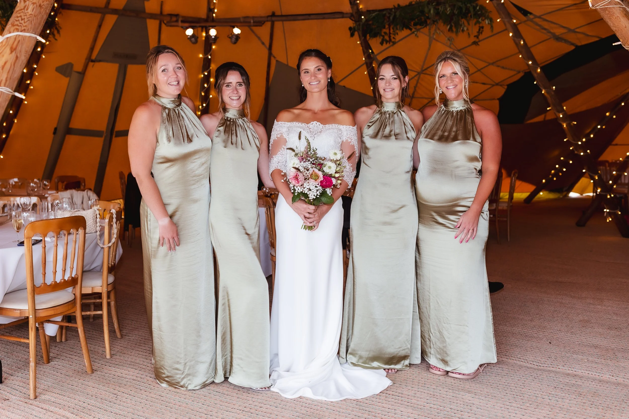 Petersfield_Hampshire_Wedding_Photographer_tipi_outdoor_venue-114 (1).jpg