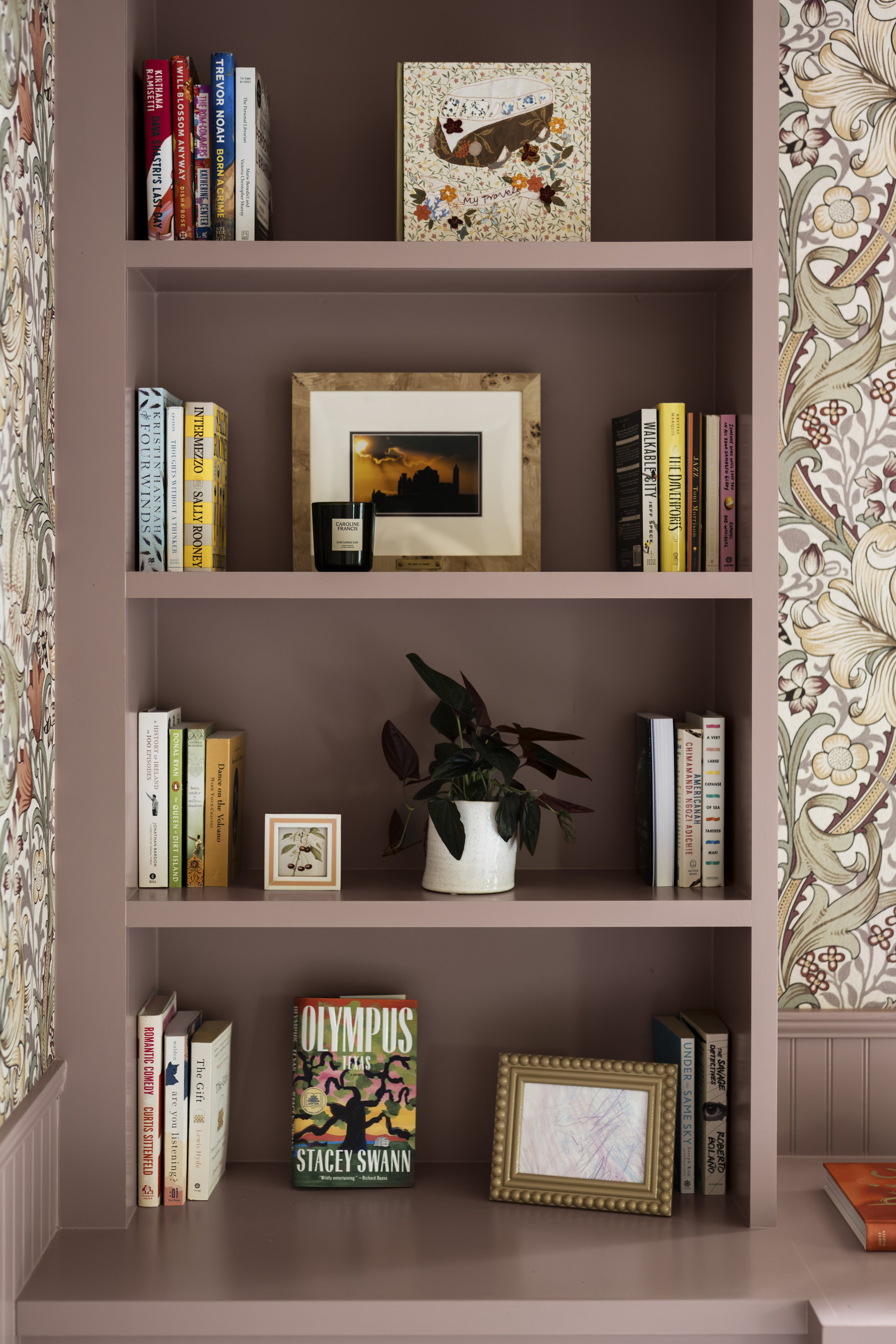 AliciaRoche_GoldenLily_MadelineHarper_1oMB_12.JPG