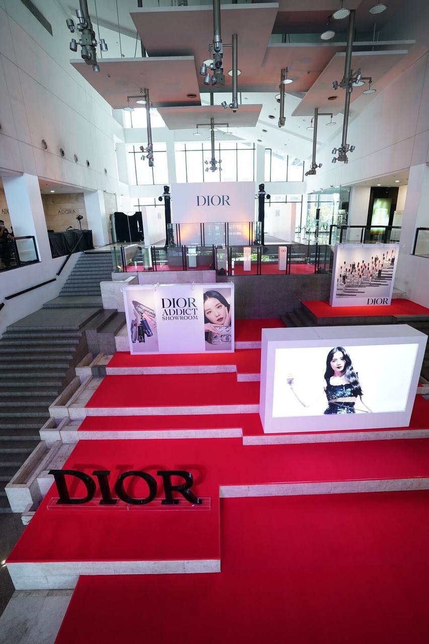 Dior Event Set Up.jpg
