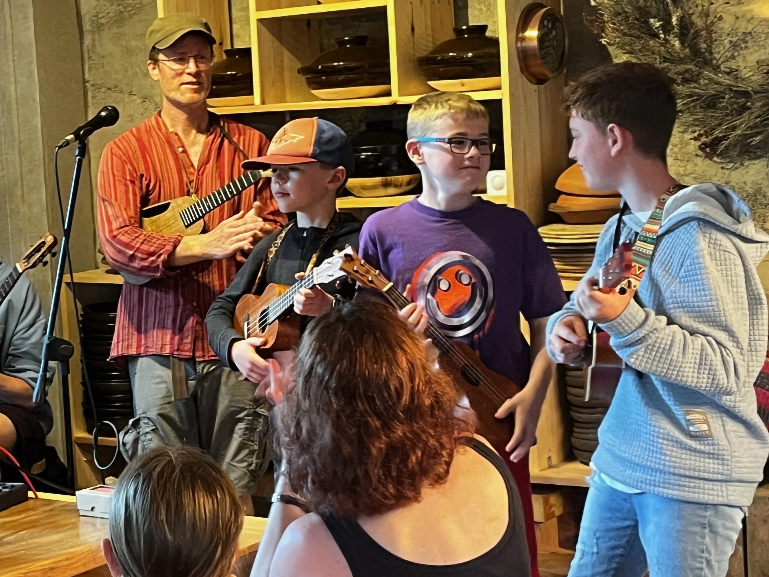Youth Folk Band: FunFolk with Matt Laurie.