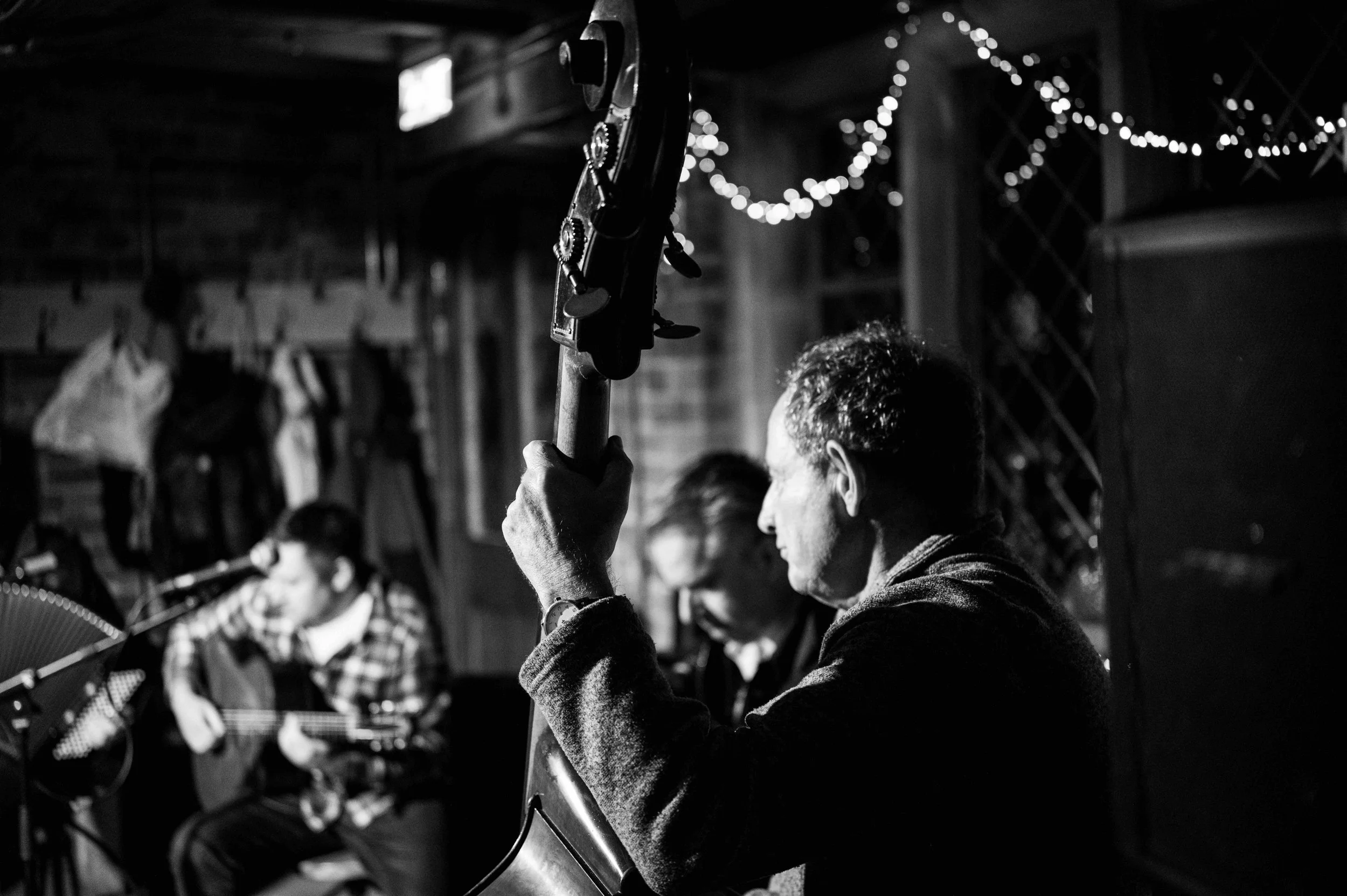 Danny Lowndes’ Hot Club.