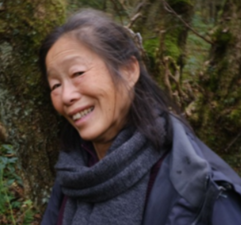 Qigong with Poh-Eng San.