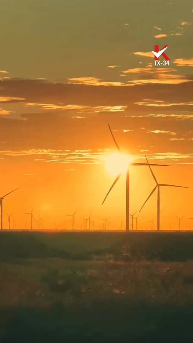 Something about those South Texas sunsets. No place like it! #kunkleforcongress #tx34 #southtexas #cd34 #sunset #lagnuamadre #goldenhour #rgv #k4c