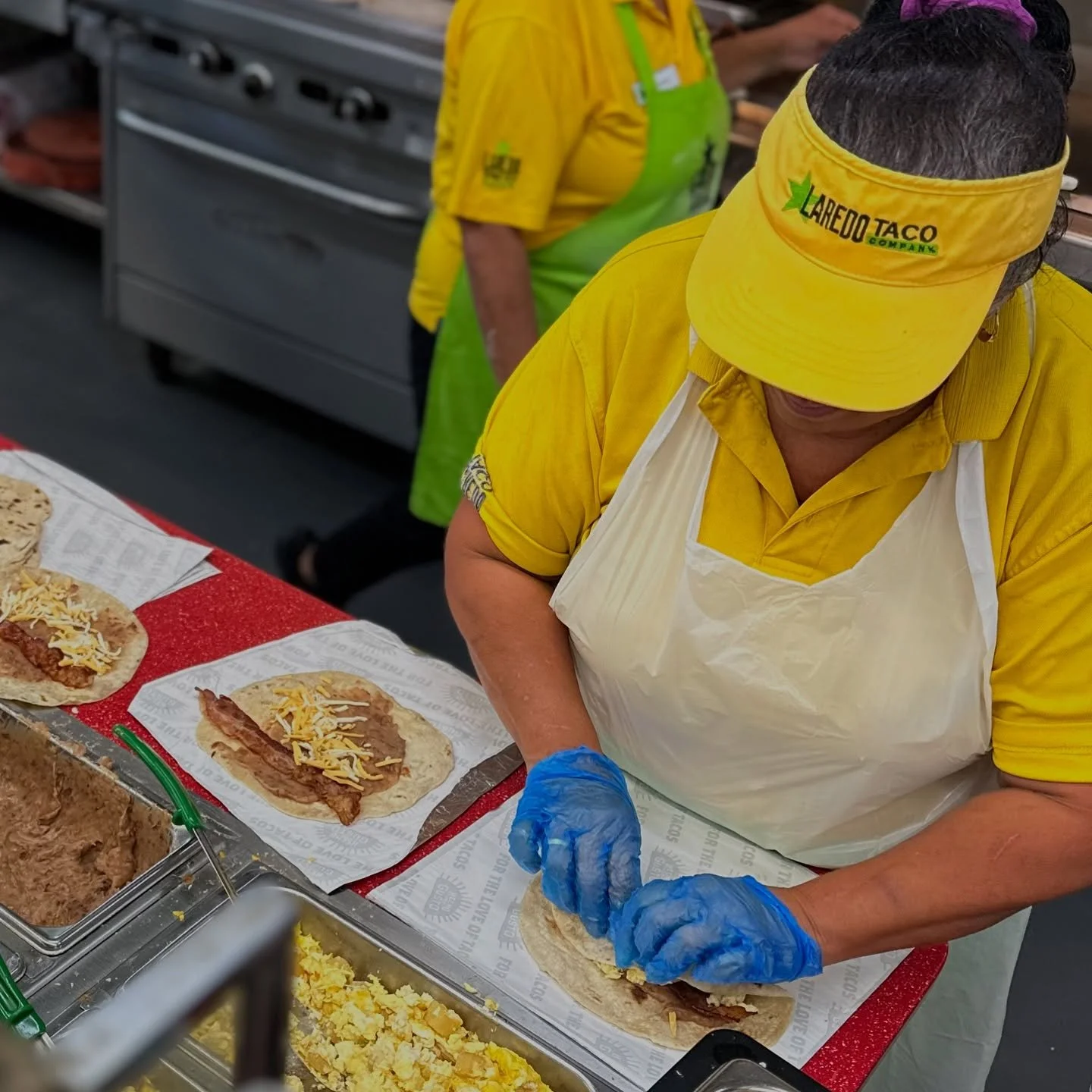 The breakfast of champions or your future congressman? Why not both! A South Texas staple at the @laredotacoco !#kunkleforcongress #tx34 #k4c #laredotacocompany #stripes #especialK #chirizo #breakfast #tacos
