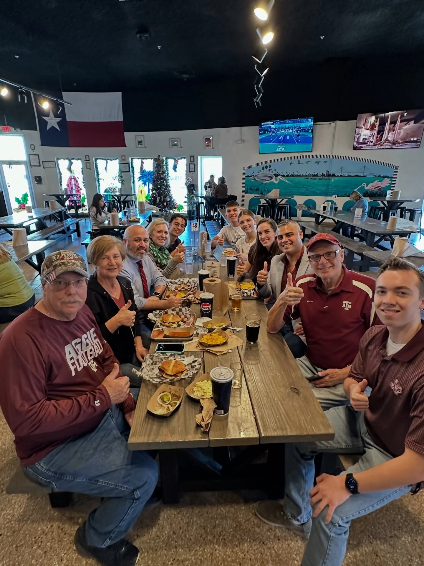 We had a great time meeting former and current aggies at the last @saltyaggies luncheon in Corpus Christi as well as seeing old friends from Camp Perry! The food and drinks at @nuecesbrewing were superb on such a beautiful South Texas winter day. Can