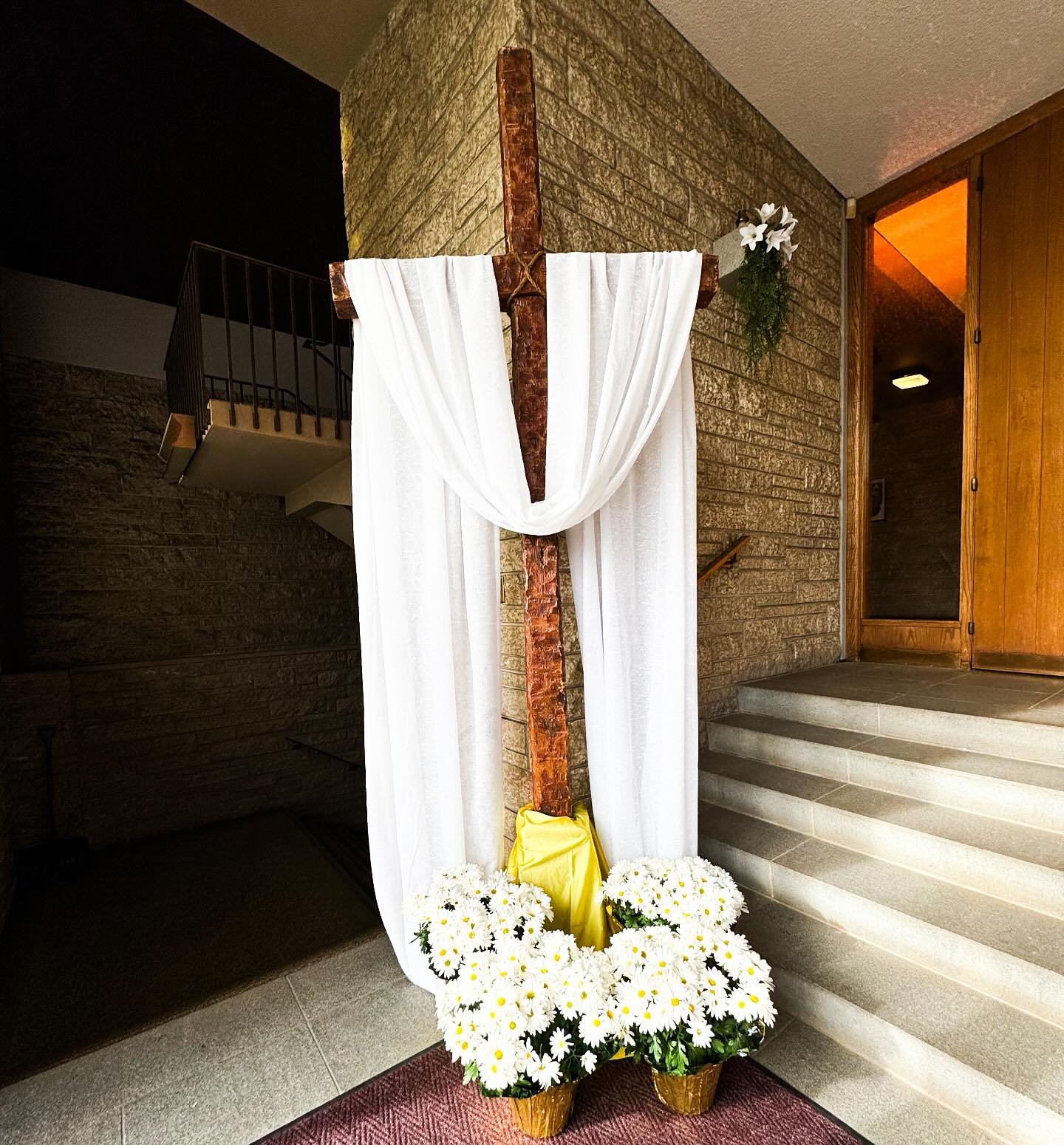He is Risen ! 

Mark 16: 6

#happyeaster #weareoneasterpeople