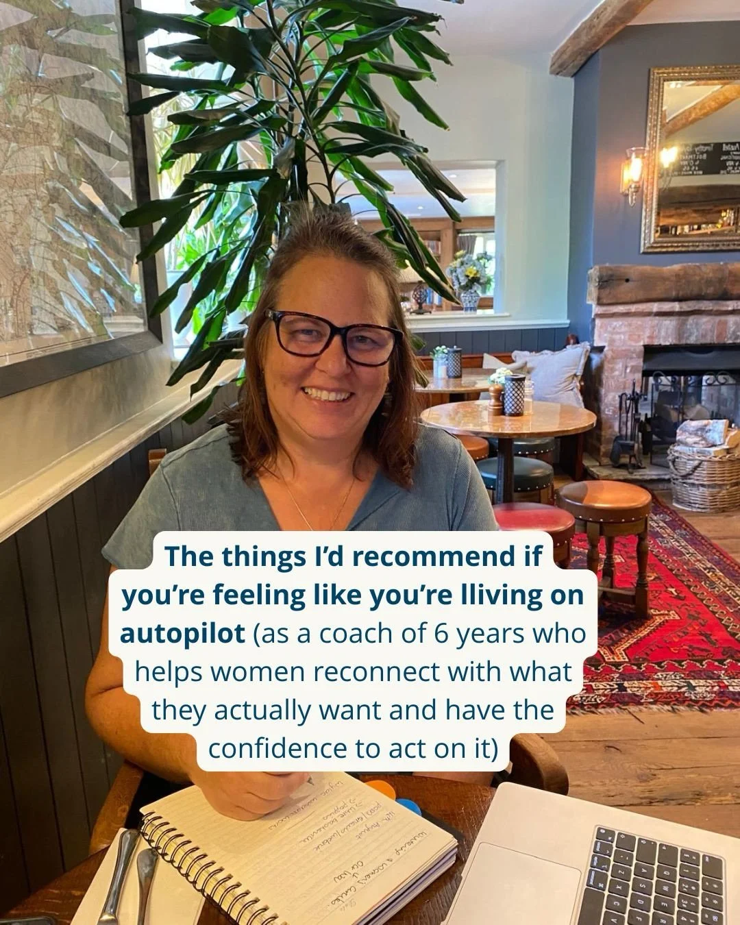 The things I&rsquo;d recommend if you&rsquo;re feeling like you&rsquo;re living on autopilot
(as a coach of 6 years who helps women reconnect with what they actually want and have the confidence to act on it)
First, I wouldn&rsquo;t tell you to blow 