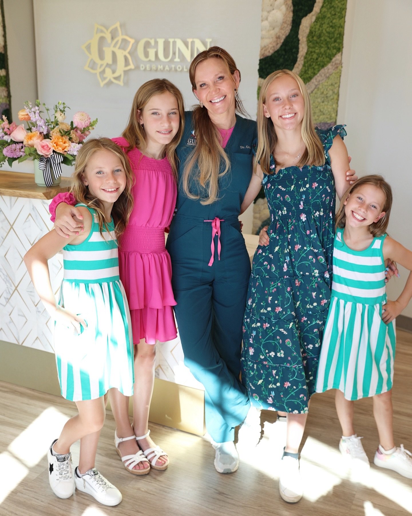 Happy Mother&rsquo;s Day from Dr. Gunn and her four beautiful daughters! 💖💐✨🫶

At Gunn Dermatology we have so many incredible moms on our staff that bring their compassion, love and nurturing spirits to everything that they do! Thank you for bring