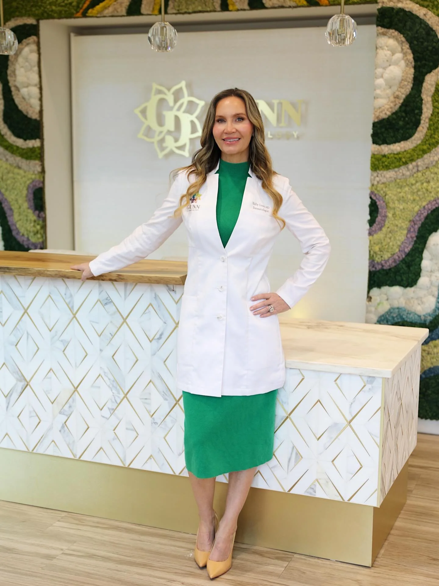 Happy National Doctors&rsquo; Day ✨

At Gunn Dermatology, medicine and artistry truly come together through the hands of three incredible physicians.

Dr. Gunn and Dr. Libecco, both board-certified dermatologists, bring years of experience and contin