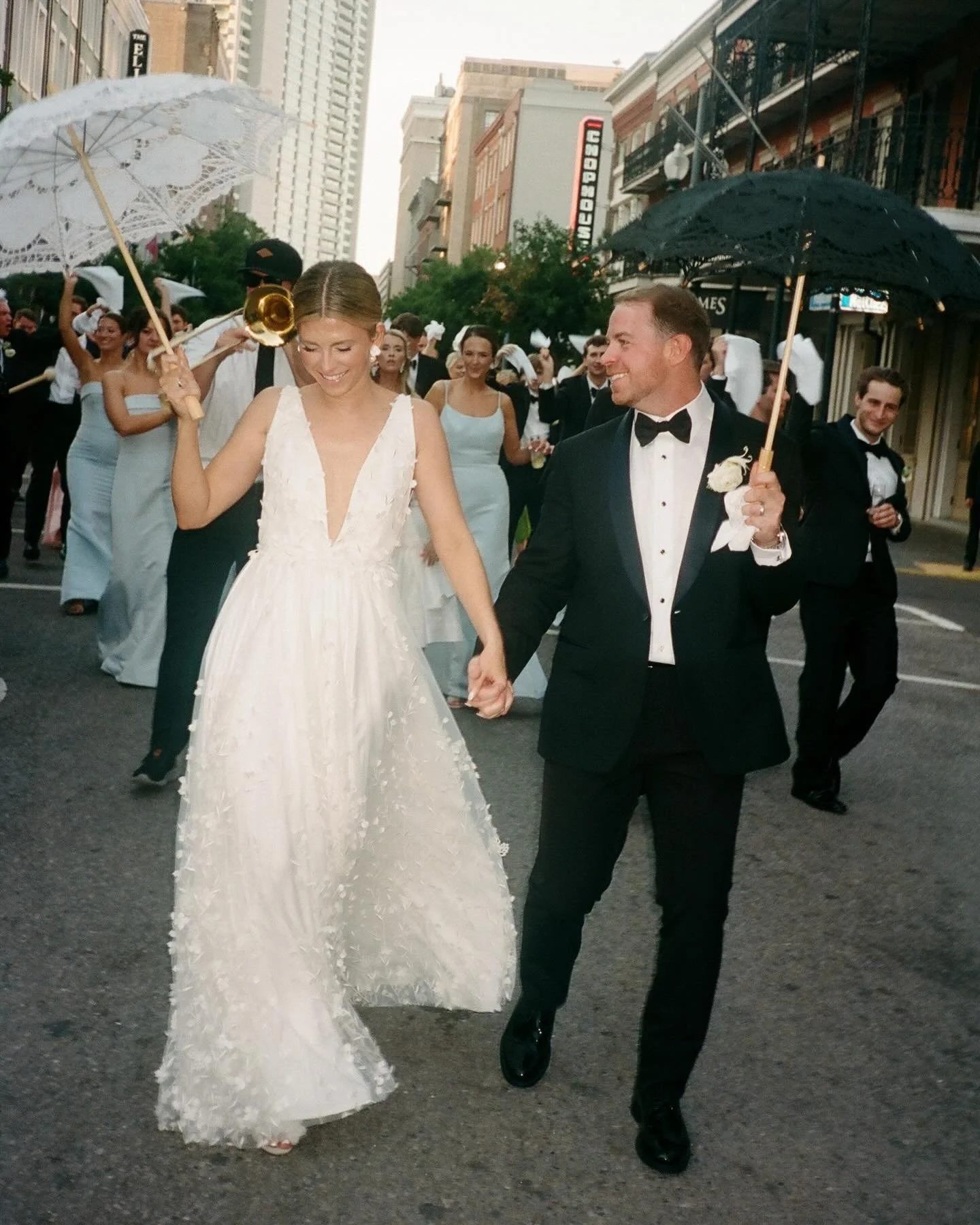 🤍🤍An absolutely gorgeous New Orleans wedding for Gabby + Sam! It was effortless, romantic and glowing in every sense! 

Today we are sharing what we did with Gabby to prep her skin leading up to the big day...

✨Throughout Engagement Season: Laser 