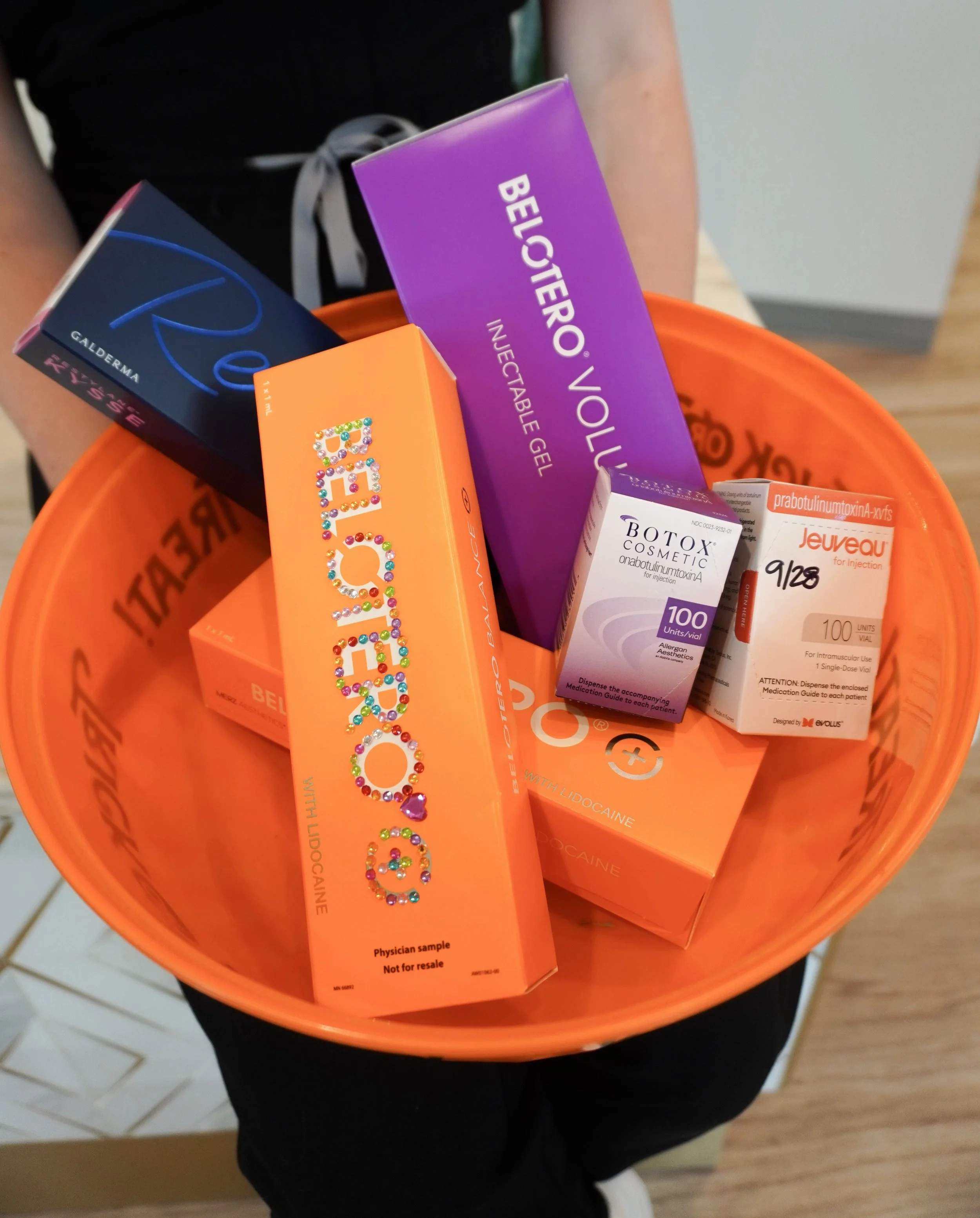 No tricks, just treatments 🎃💉

Our kind of Halloween candy looks a little different around here. 😉 From tox to filler, the Gunn Girls have all the treats you need to get holiday-ready!

October appointments are filling up! Call 205-415-7536 to boo