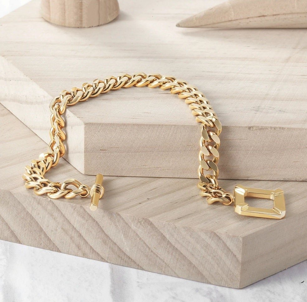 https://i.etsystatic.com/13421221/r/il/0e7795/3677150555/il_fullxfull.3677150555_tuf0.jpg