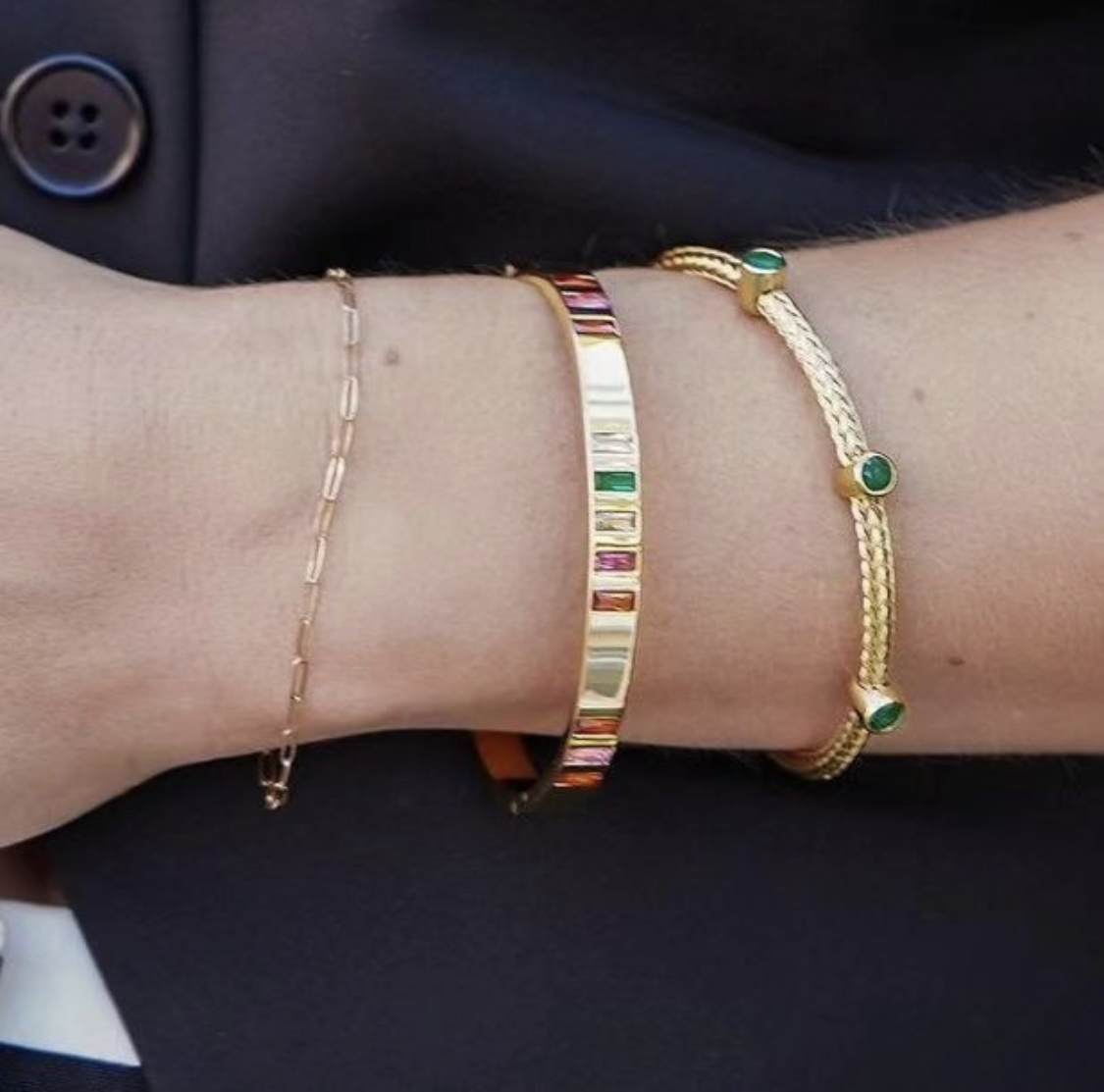 Green woven cuff bangle 2.png