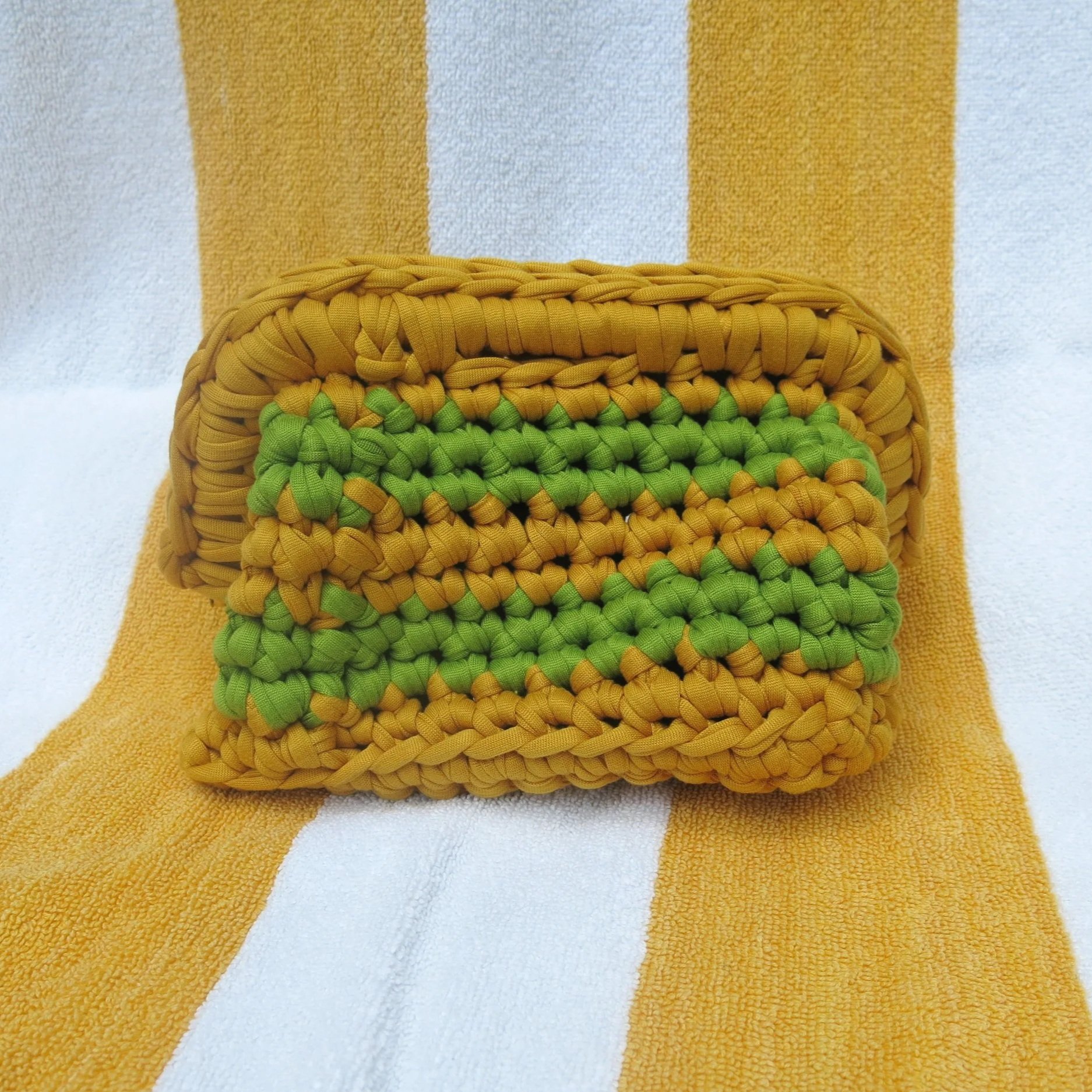 The Mango Purse