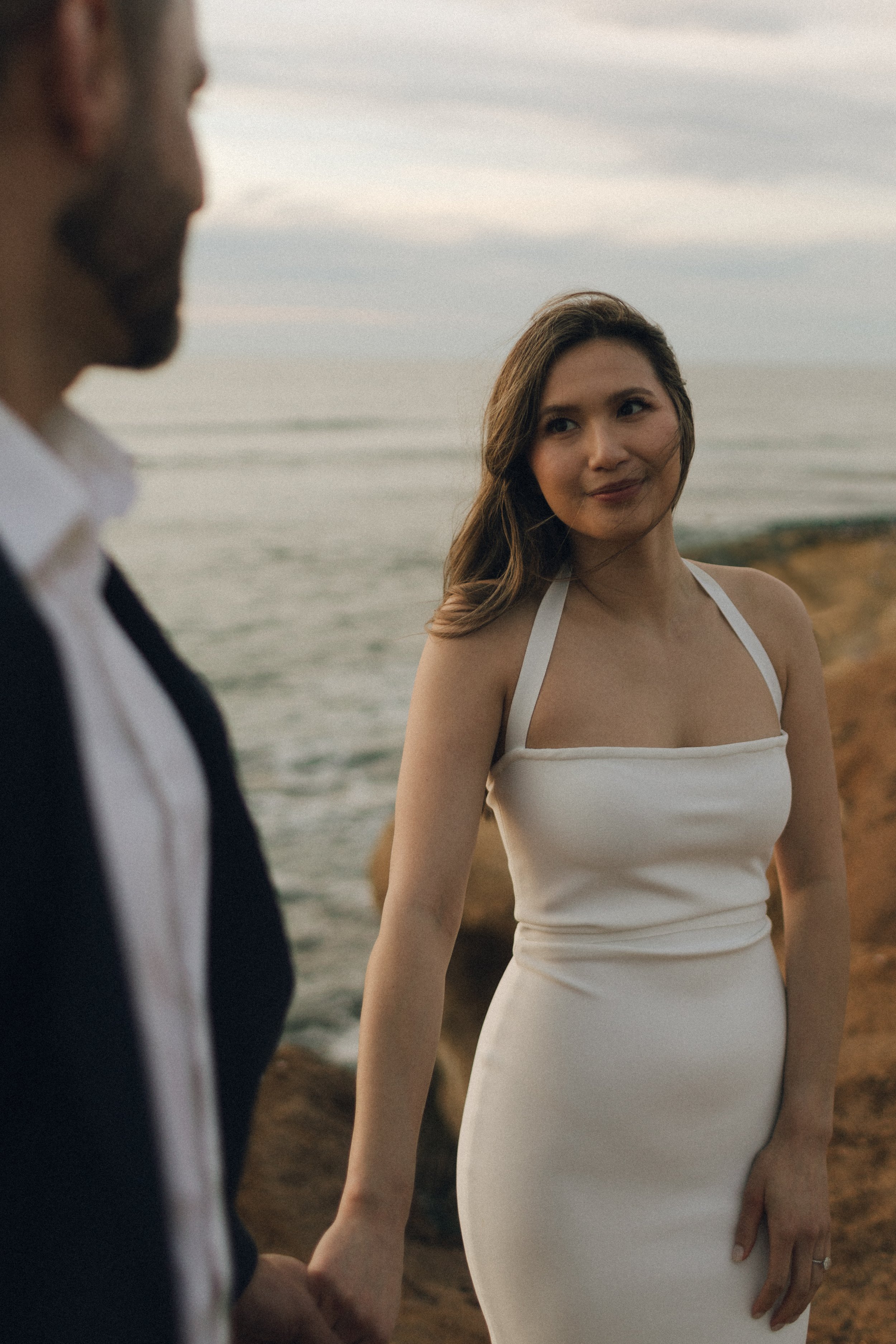 Chi-and-Mark-Sunset-Cliffs-San-Diego-Courthouse-Engagement-Session-19.jpg