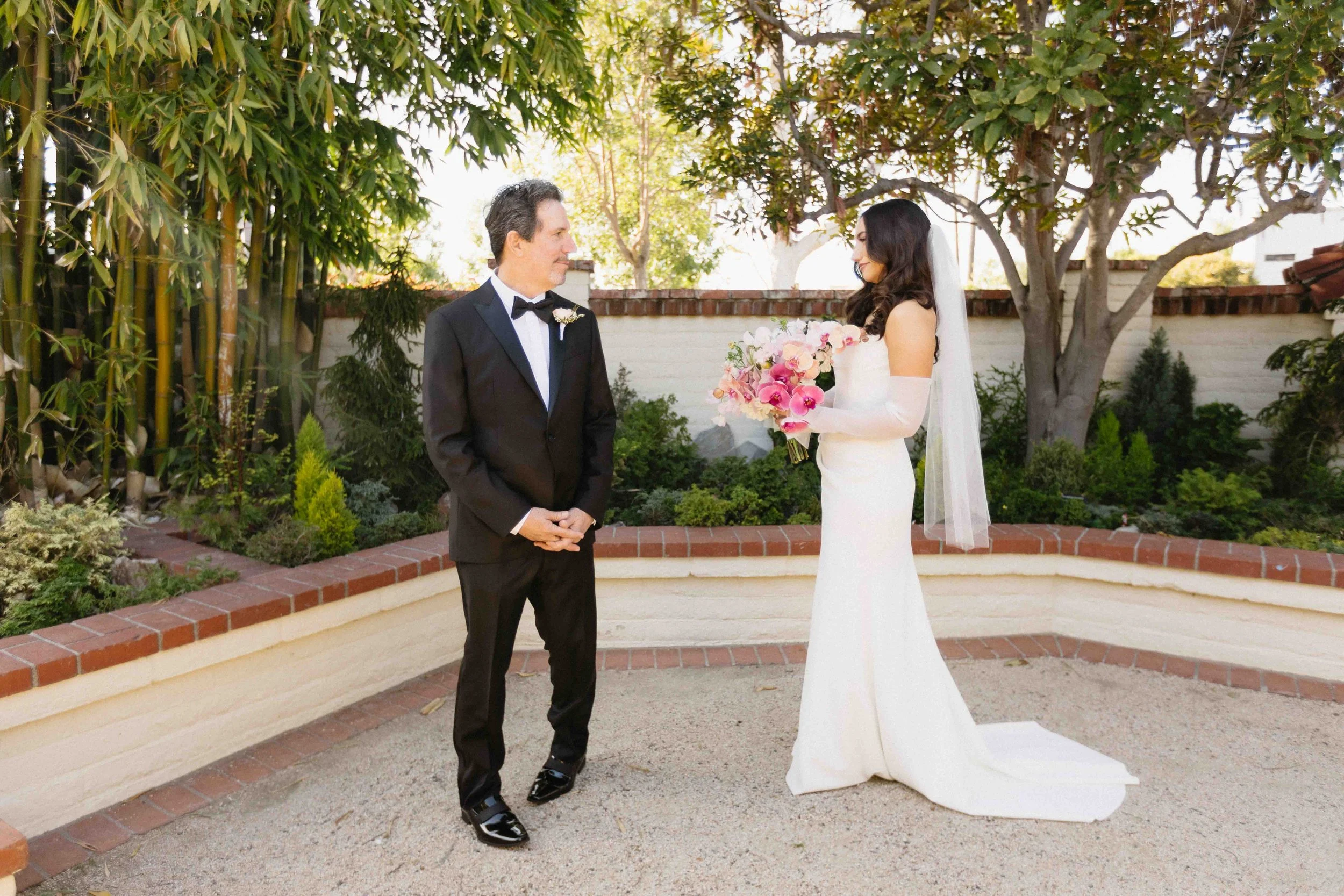 Sherman Gardens and Library Spring Wedding Corona del Mar Noelle and Alex-21.jpg