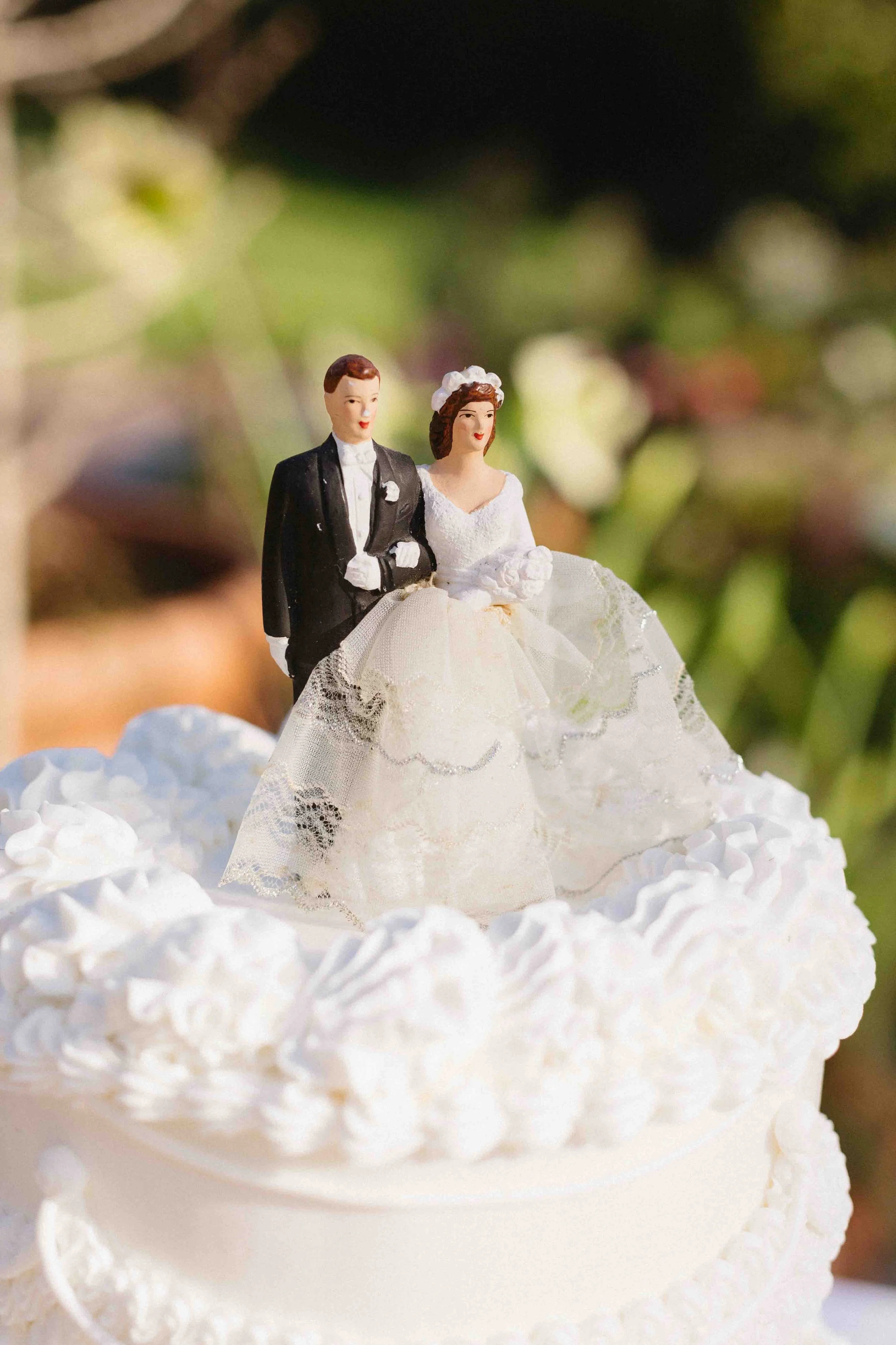 Sherman Gardens and Library Spring Wedding Corona del Mar Noelle and Alex-51.jpg