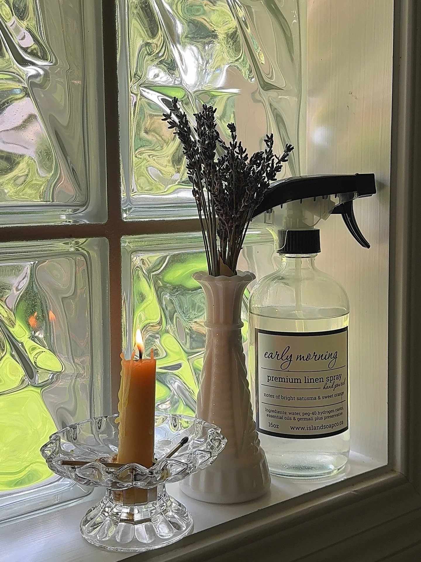 Keeping things bright 💛

.
.
.
#LinenSpray #IslandSoapCo #ShopLocalBC #NaturalHome