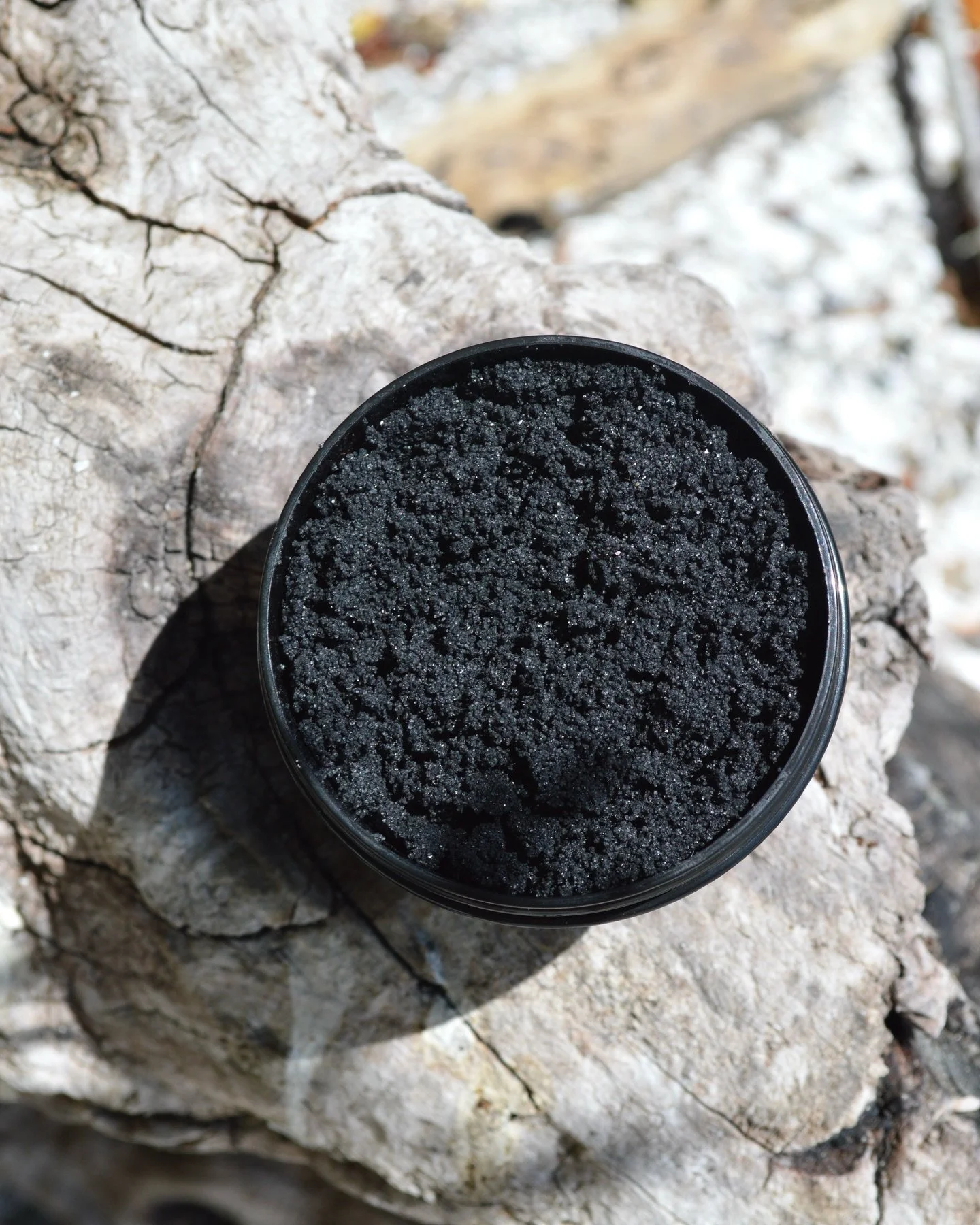 Our Activated Charcoal Face Scrub is packed with natural remedies for the skin 🖤🌱 Available to shop in our 50 g sample pot, and our classic 100 g pot. 

Island Soap Co | Clean Beauty | Natural Skincare
#islandsoapco #cleanbeauty #shoplocal