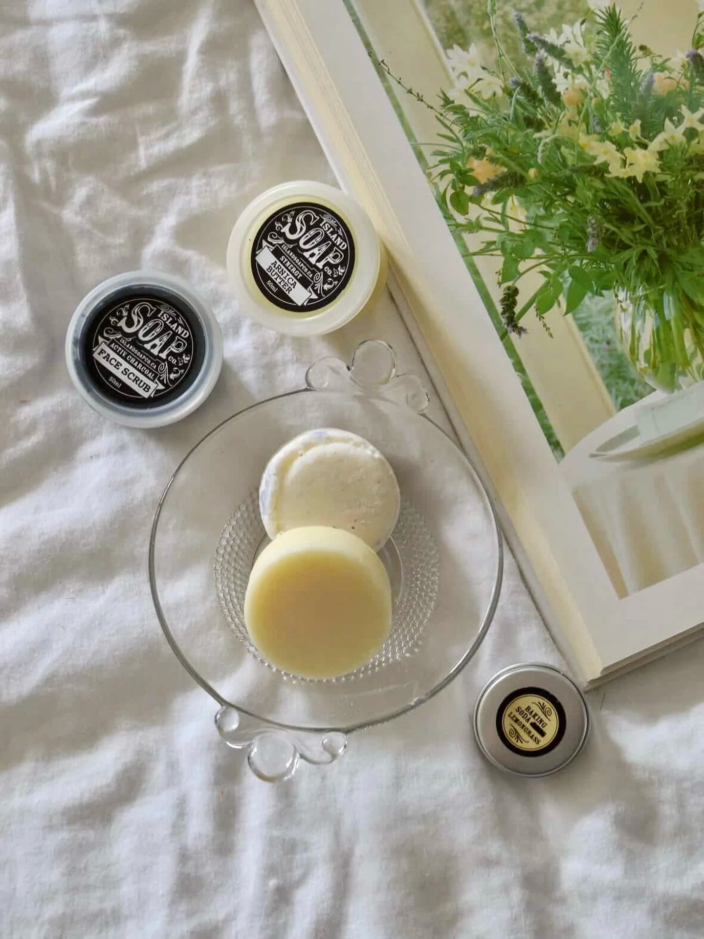 Travel essentials with @everyday.addy 🤍