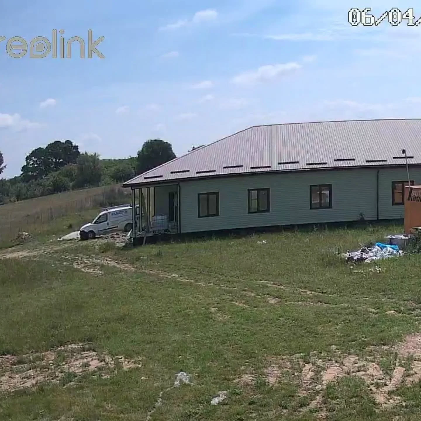 That truck backed up to Blossom Cottage means HVAC is being installed. #ukraineconstruction #orphanagealternative #Shafeforchildrenukraine @stichting_kimon
