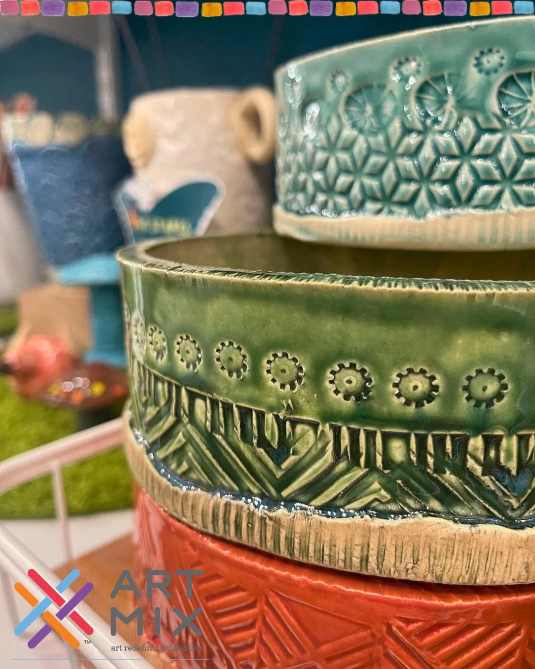 Quiet ArtMix mornings 😌💜

Friday mornings are a great time to come check out all of the wonderful pieces for sale in our gallery. 

Make an appointment today by visiting the link in our bio!