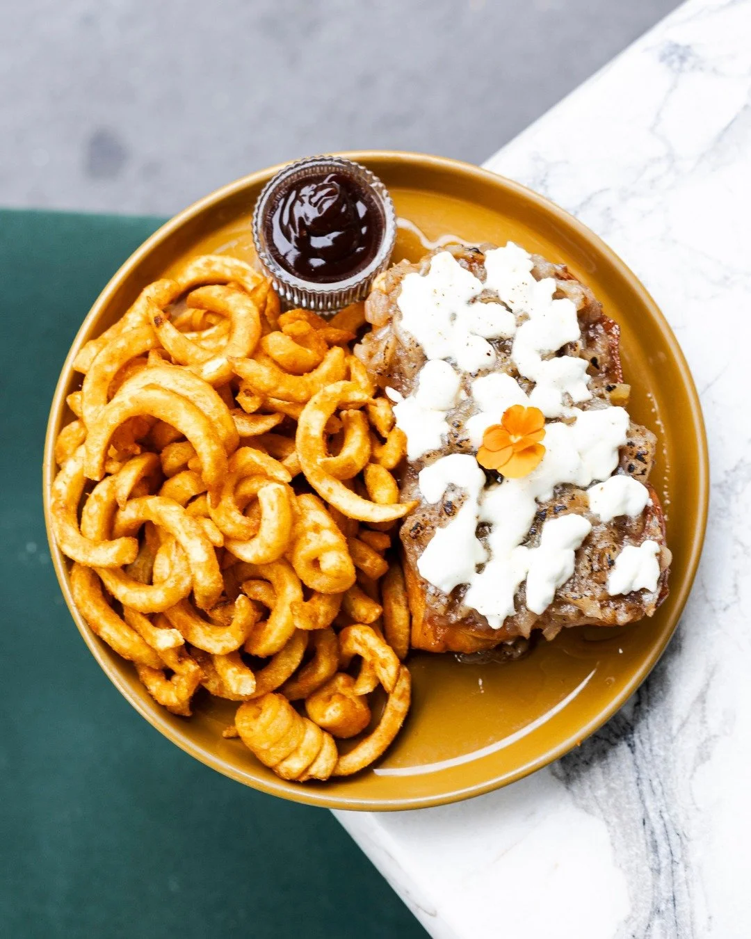 French Toast Chèvre Miel