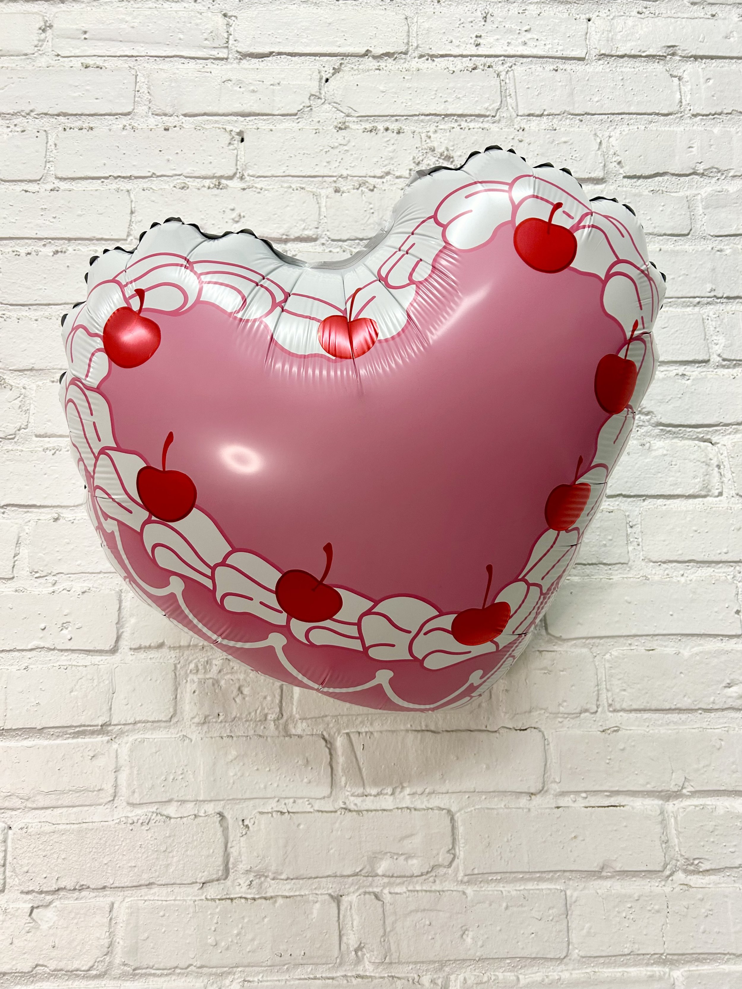 Vintage Cake Balloon 23"