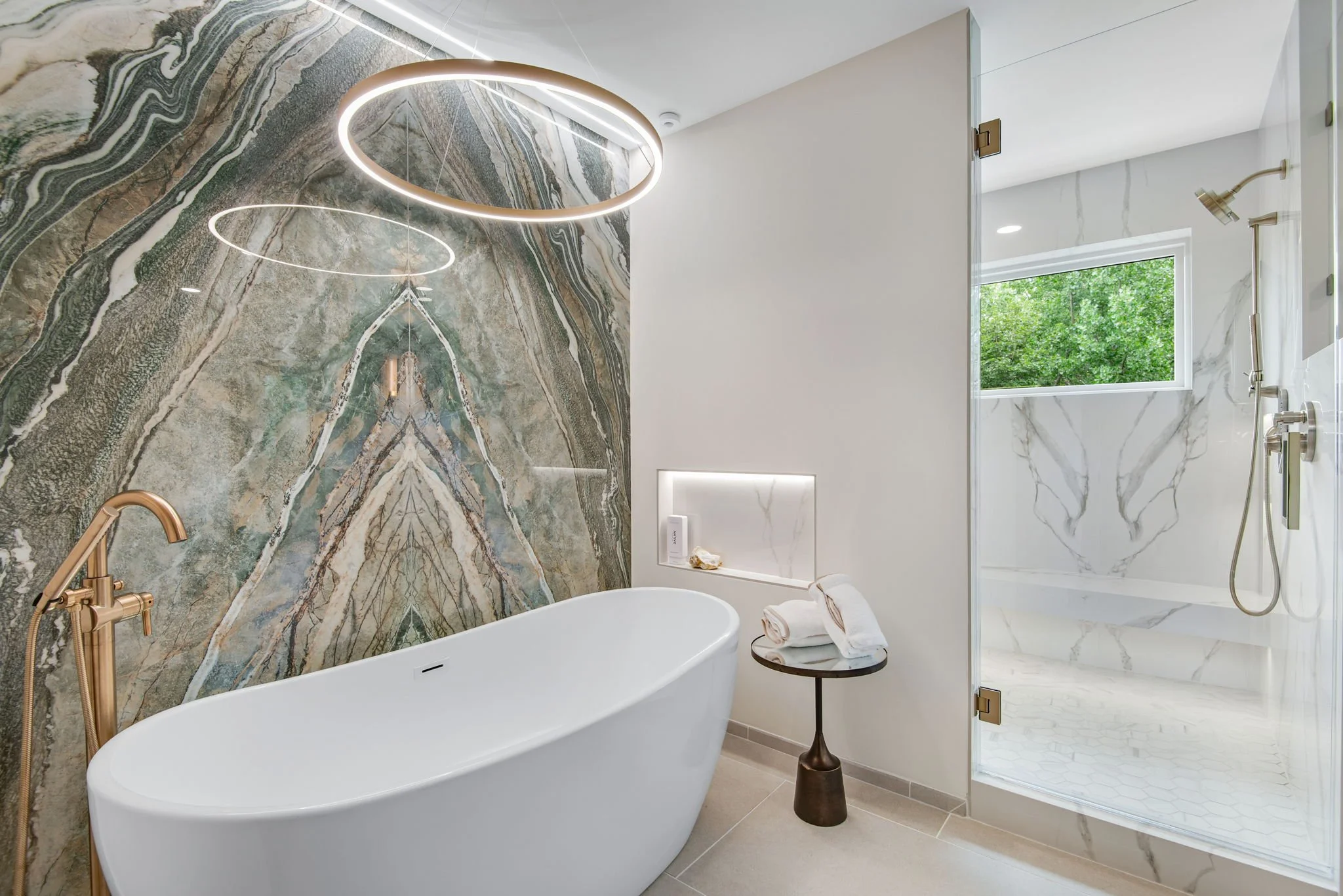  Littleton CO - Porcelain Slab Shower and Tub Accent Wall  