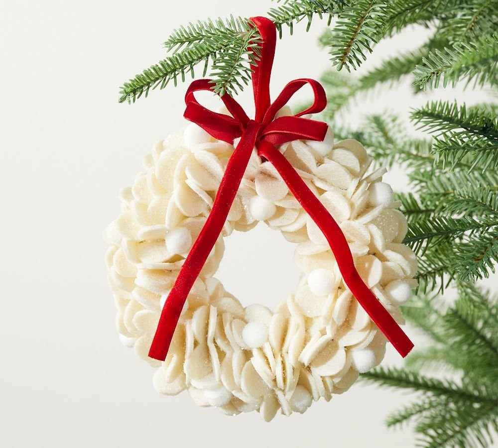 felt-tree-and-wreath-ornaments-z.jpeg