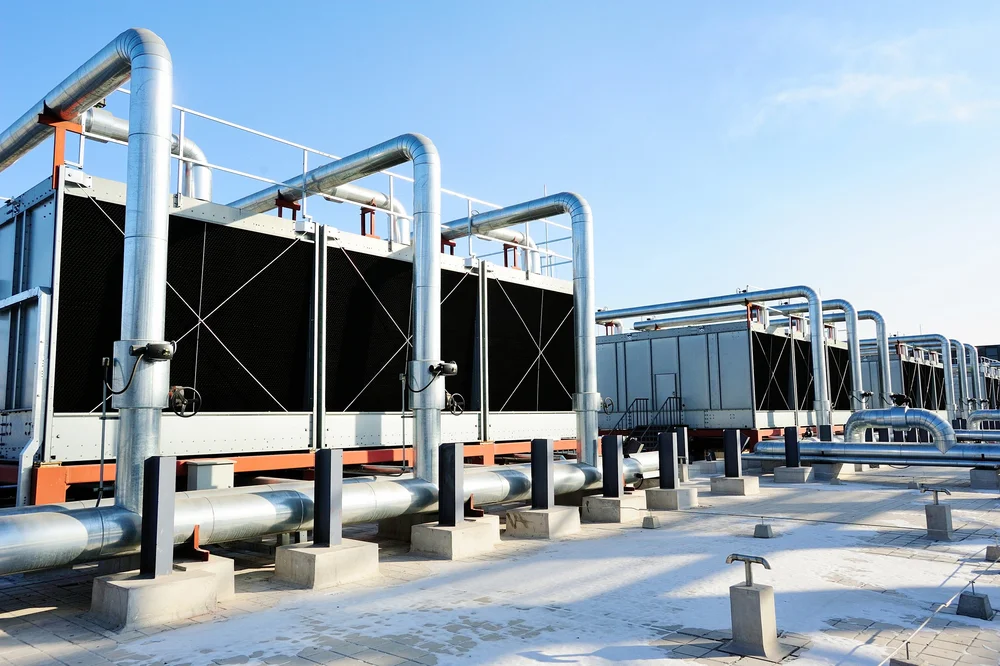 Chiller and cooling tower installation