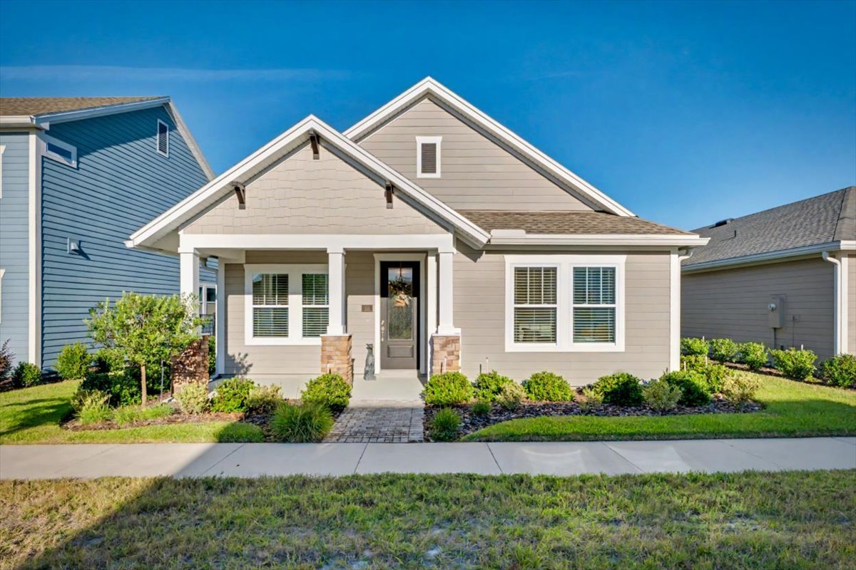 26 Gilchrist Way: Charming Shearwater Home With Front &amp; Back Porches, Dedicated Office, and Resort-Style Shearwater Amenities
