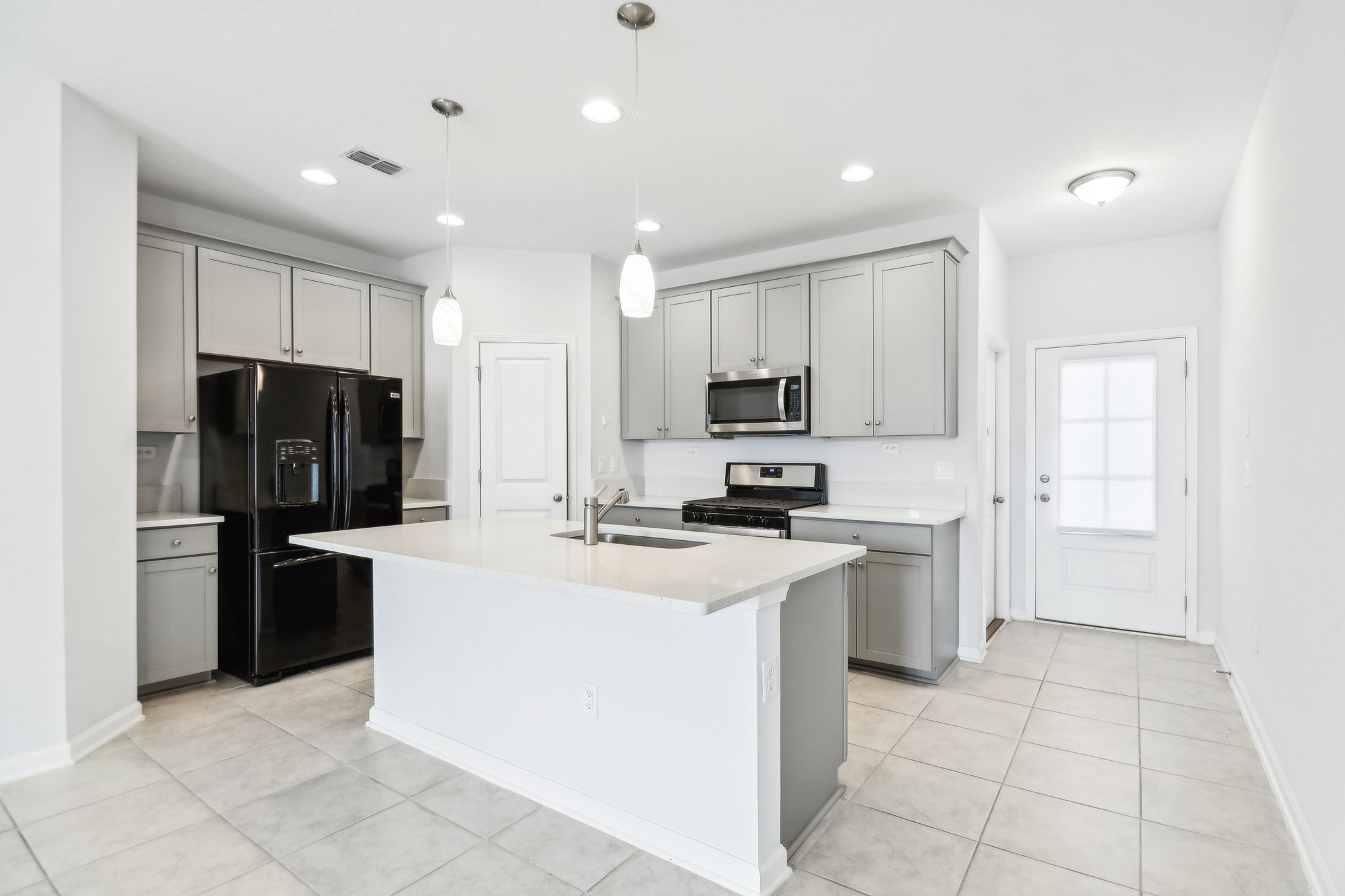 260 Brandon Lakes Dr Updated Kitchen with Island.jpg