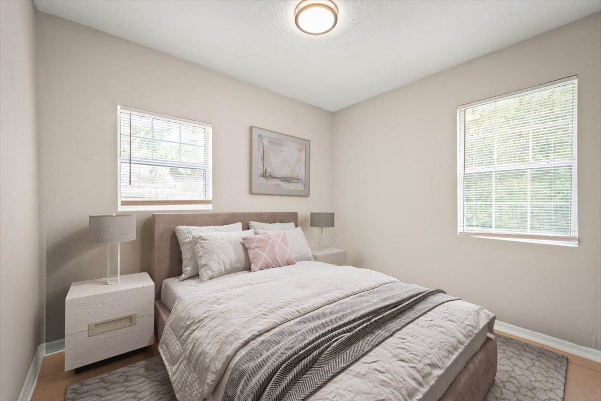 2514 Peach Dr bedroom 1.jpg