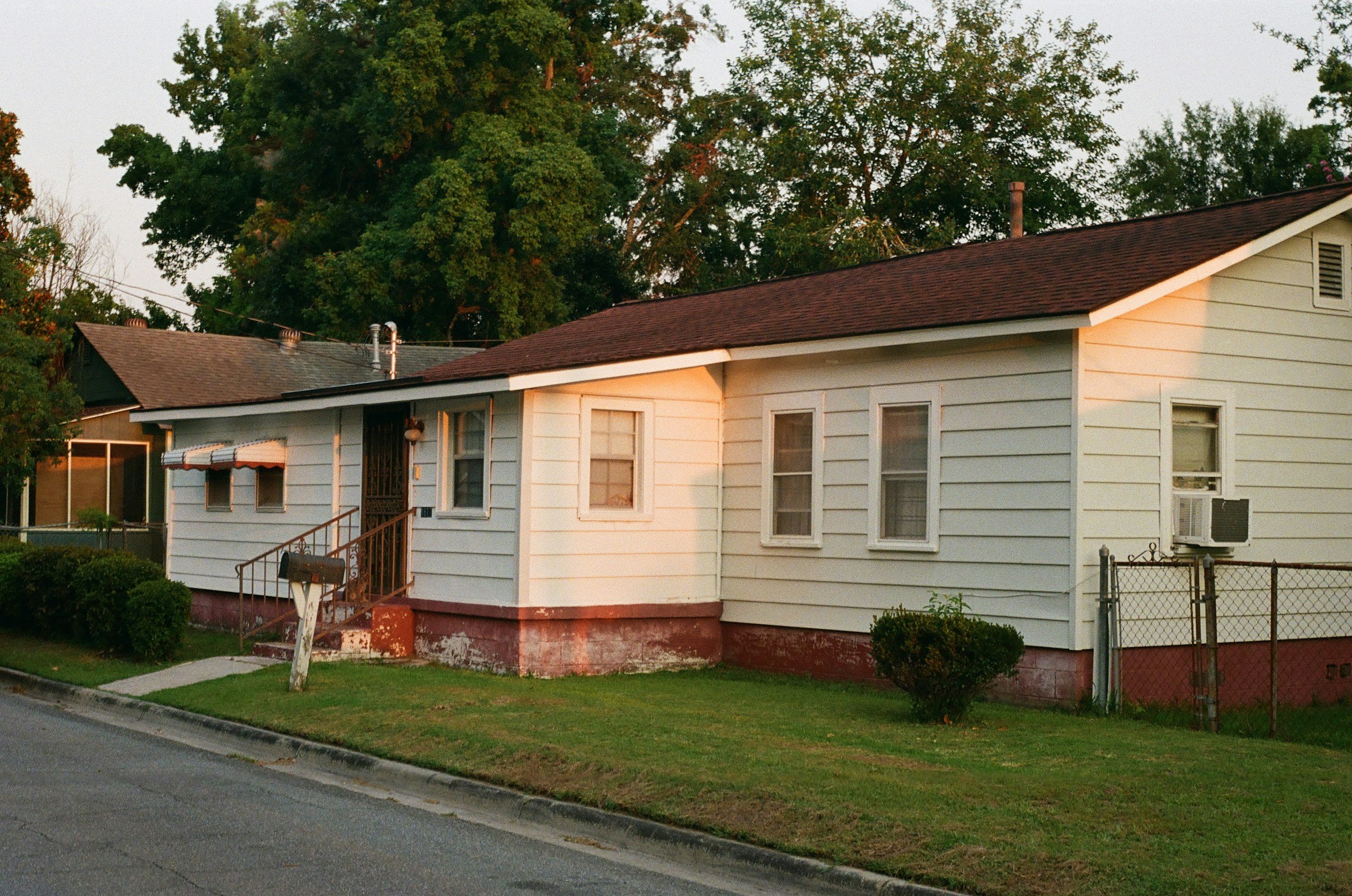 Buying a Mobile Home in Jacksonville, FL: What Every Buyer Needs to Know