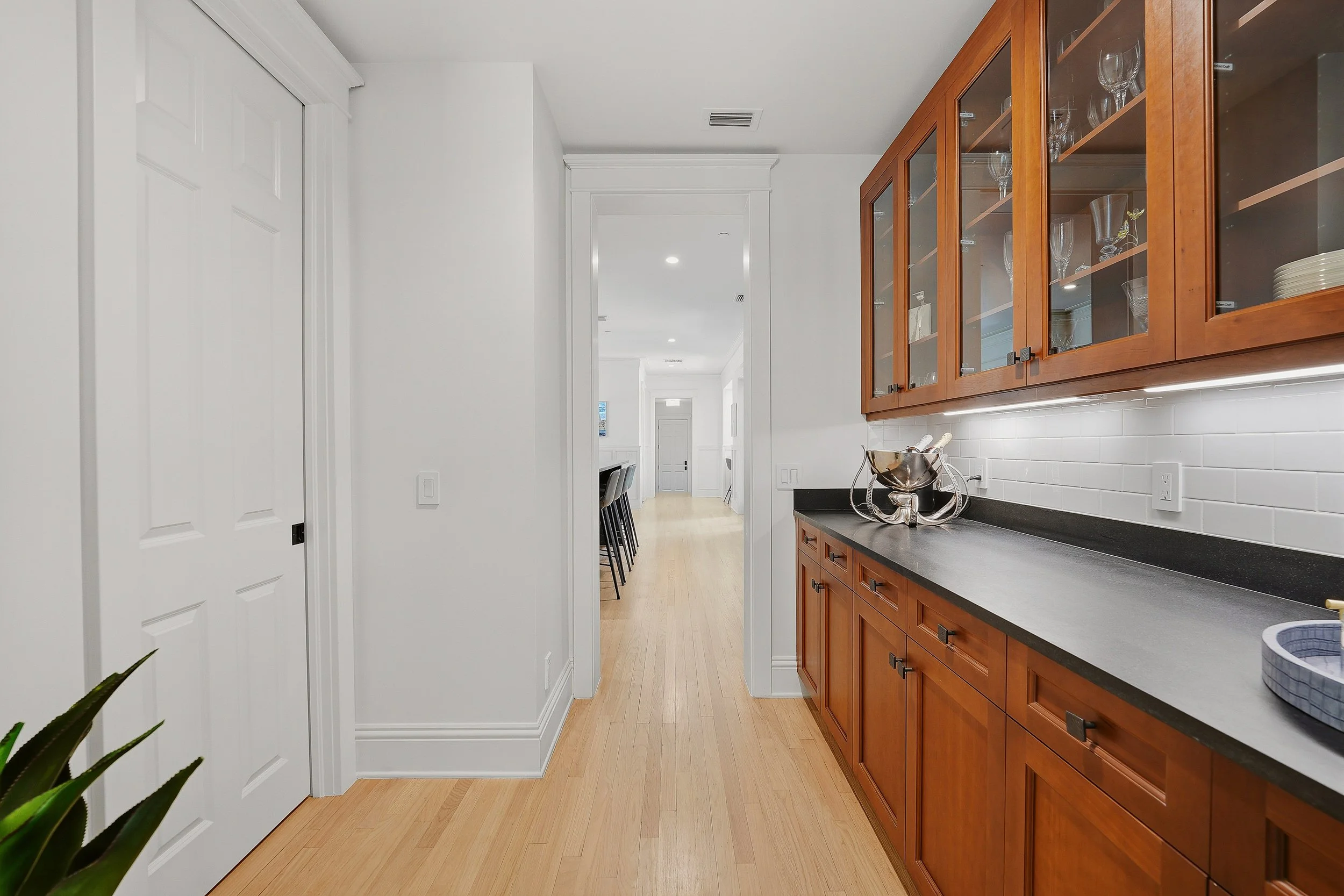 4601 new broad st-16.jpg