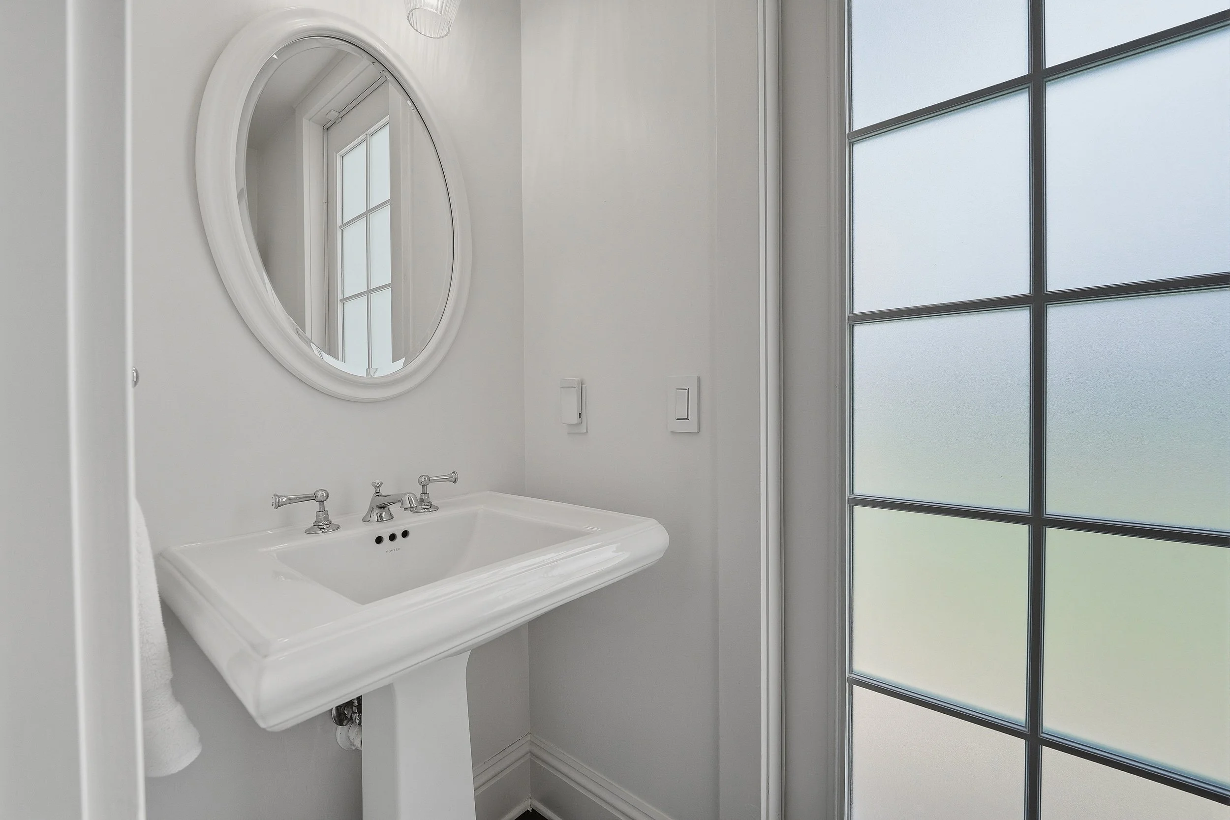 4601 new broad st-40.jpg