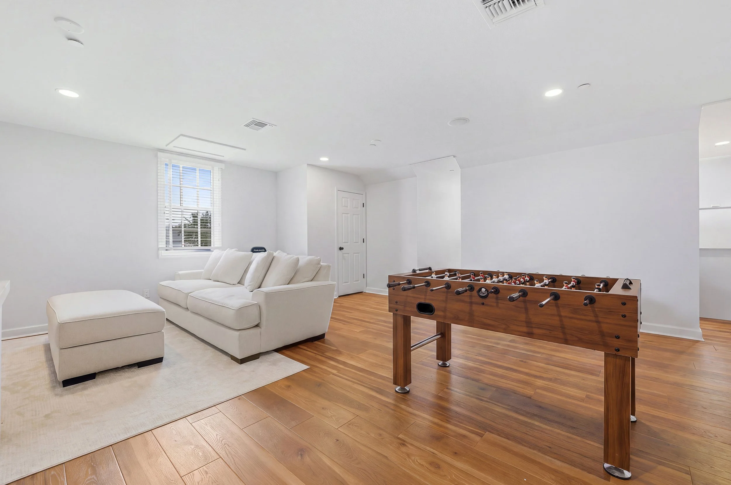 84_4601 new broad st final-84.jpg