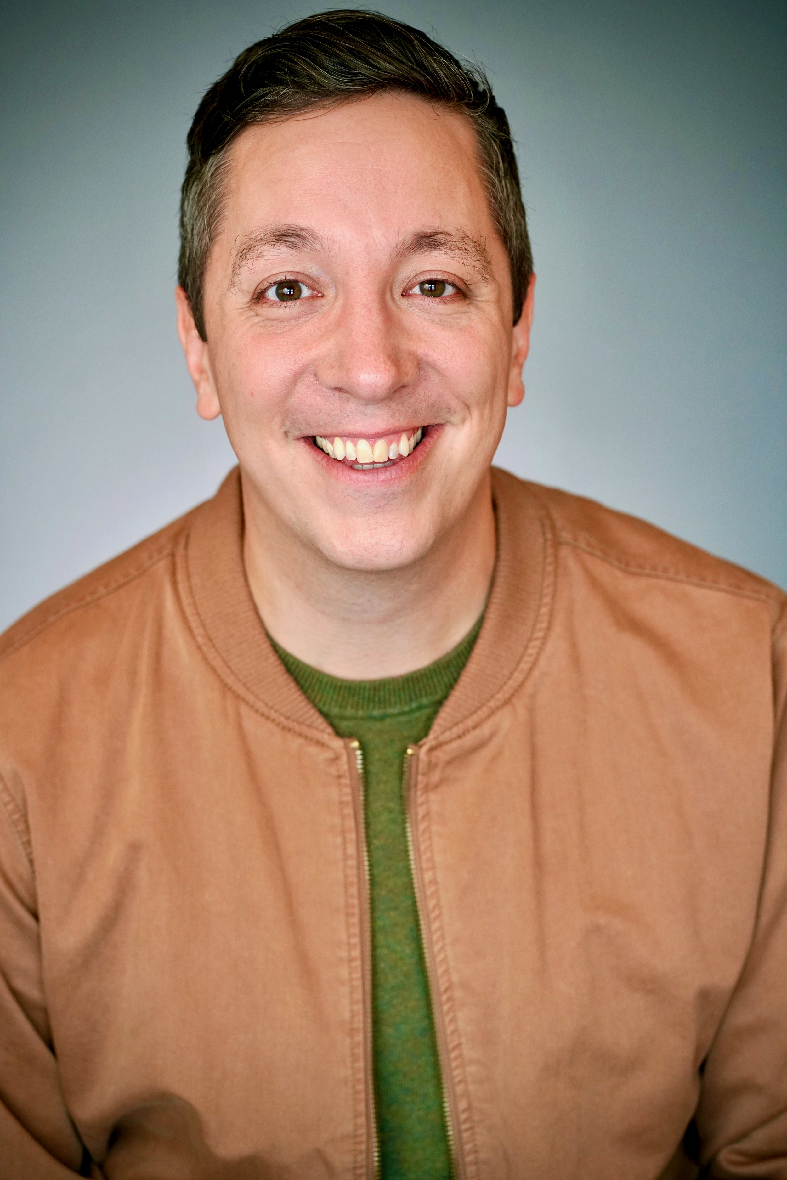 Max Wojtanowicz Brings The Pansy Craze To Trademark’s Stage